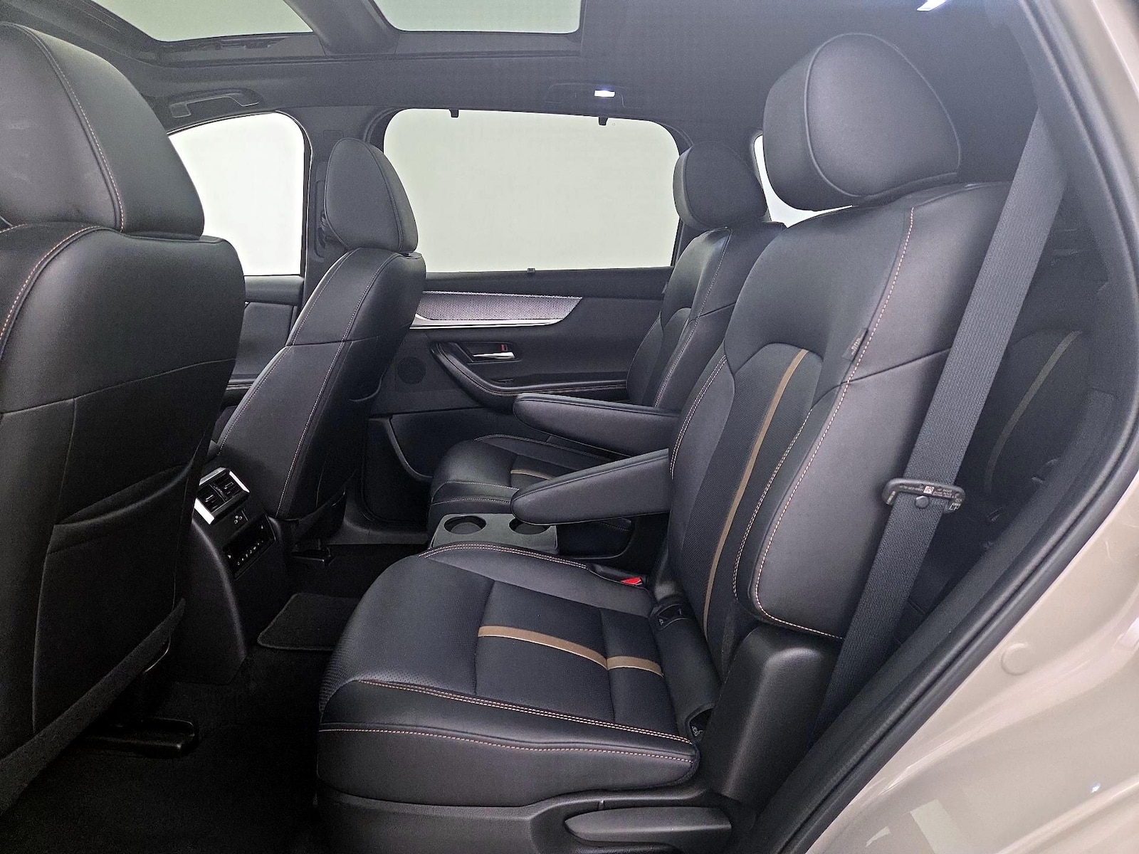Rear Air Conditioning