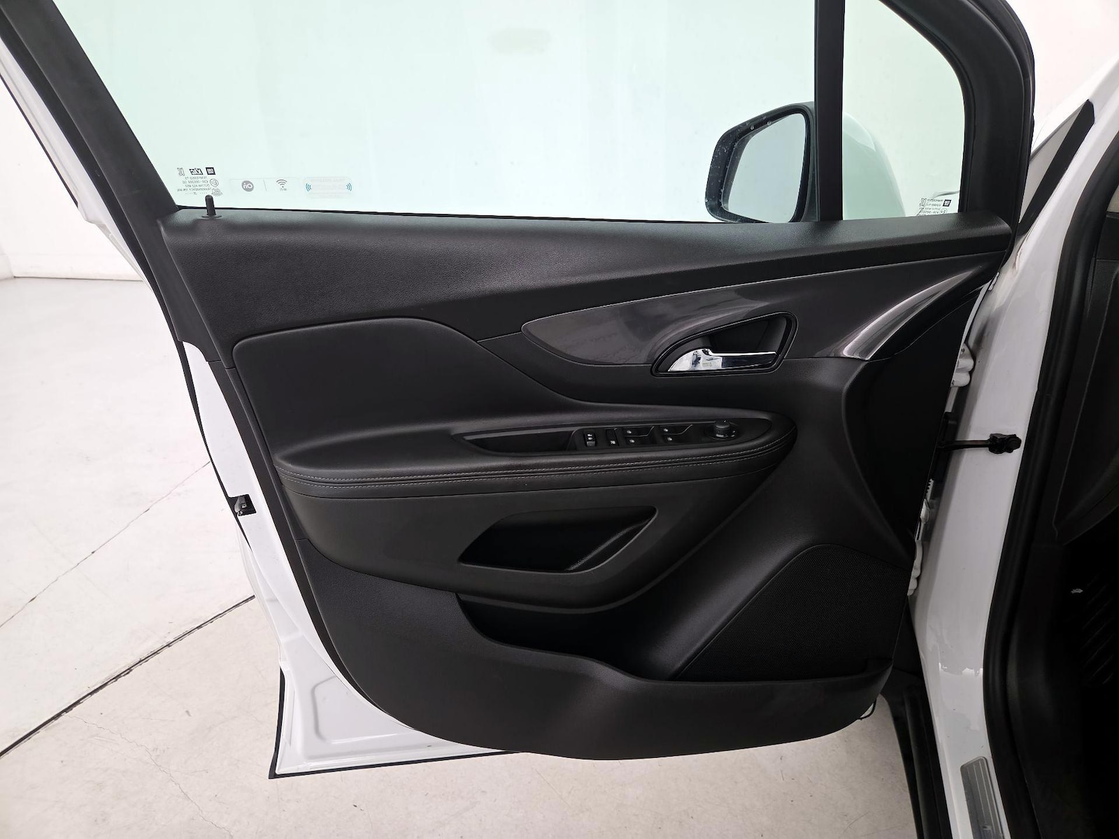 2020 Buick Encore Preferred - Photo 13
