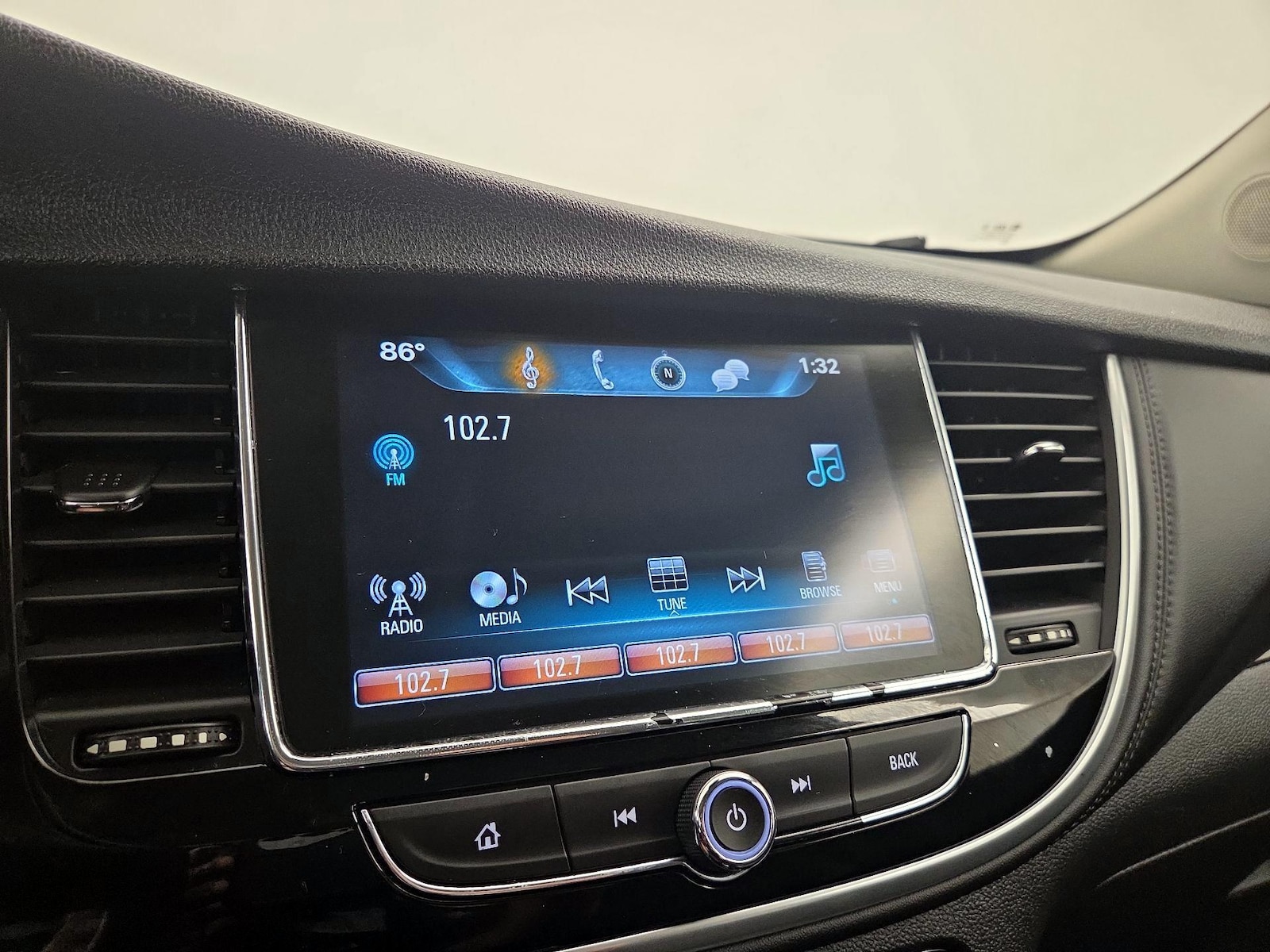 2020 Buick Encore Preferred - Photo 16