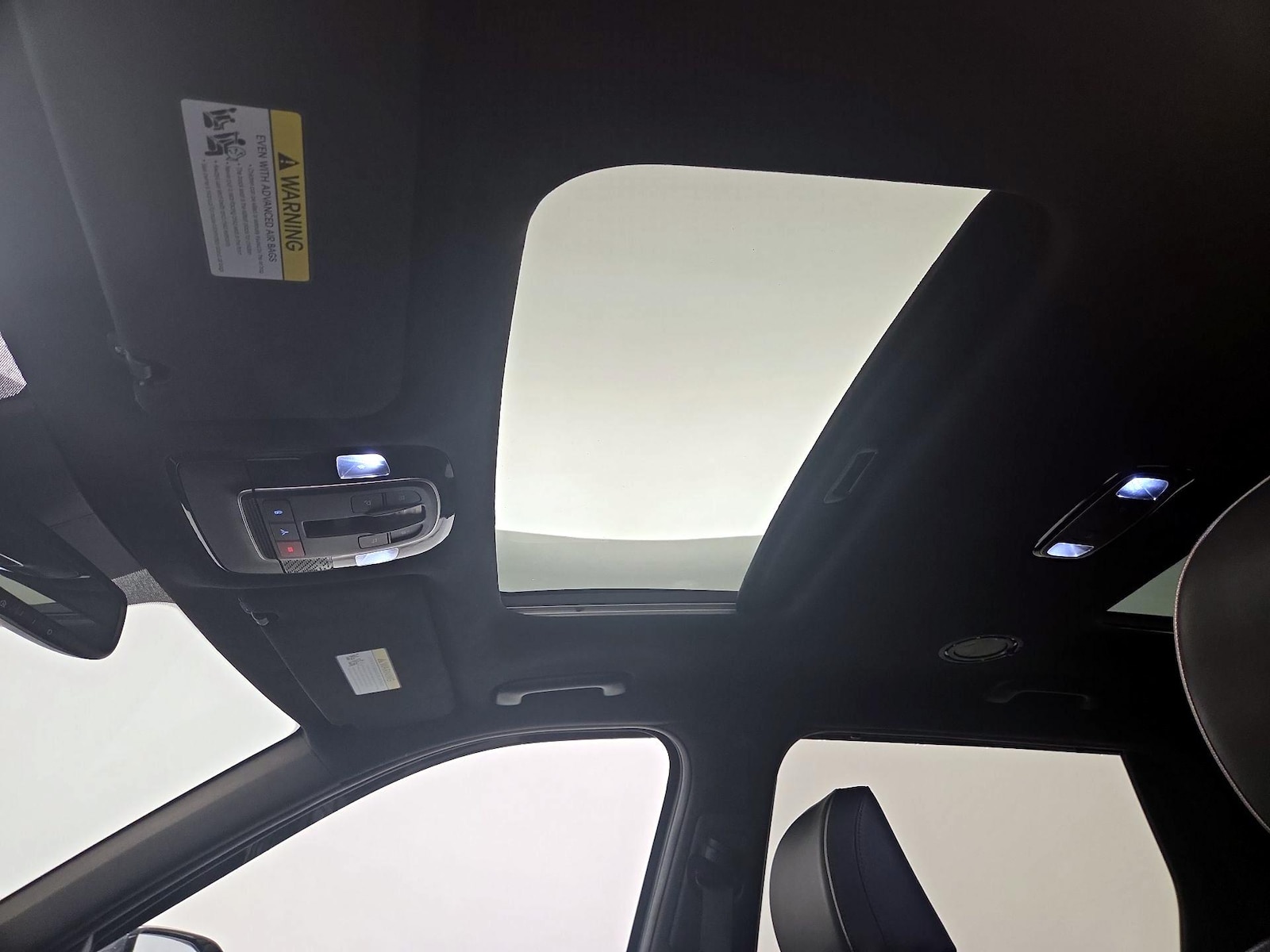 Sunroof(s) & Skylight(s)