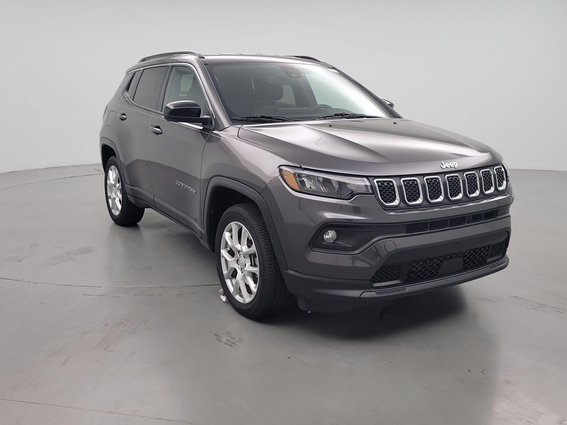 Gray 2023 Jeep Compass SUV / Crossover Four-Wheel Drive Automatic