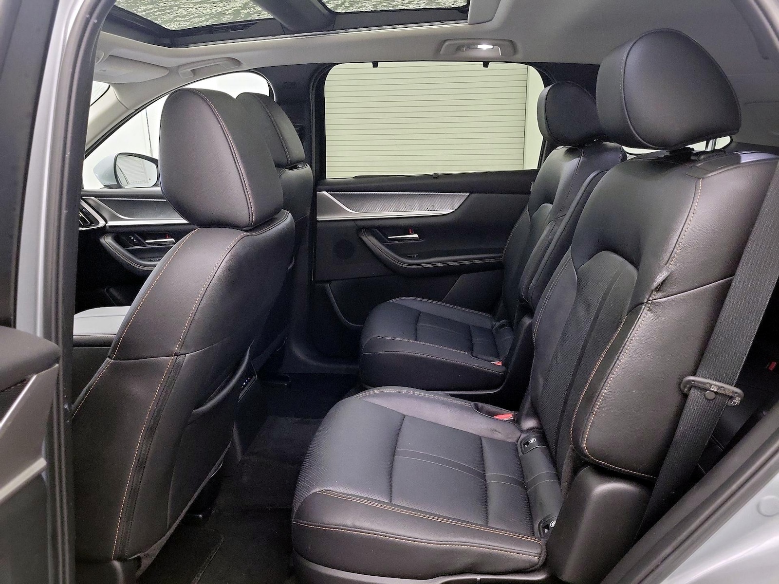 Rear Air Conditioning