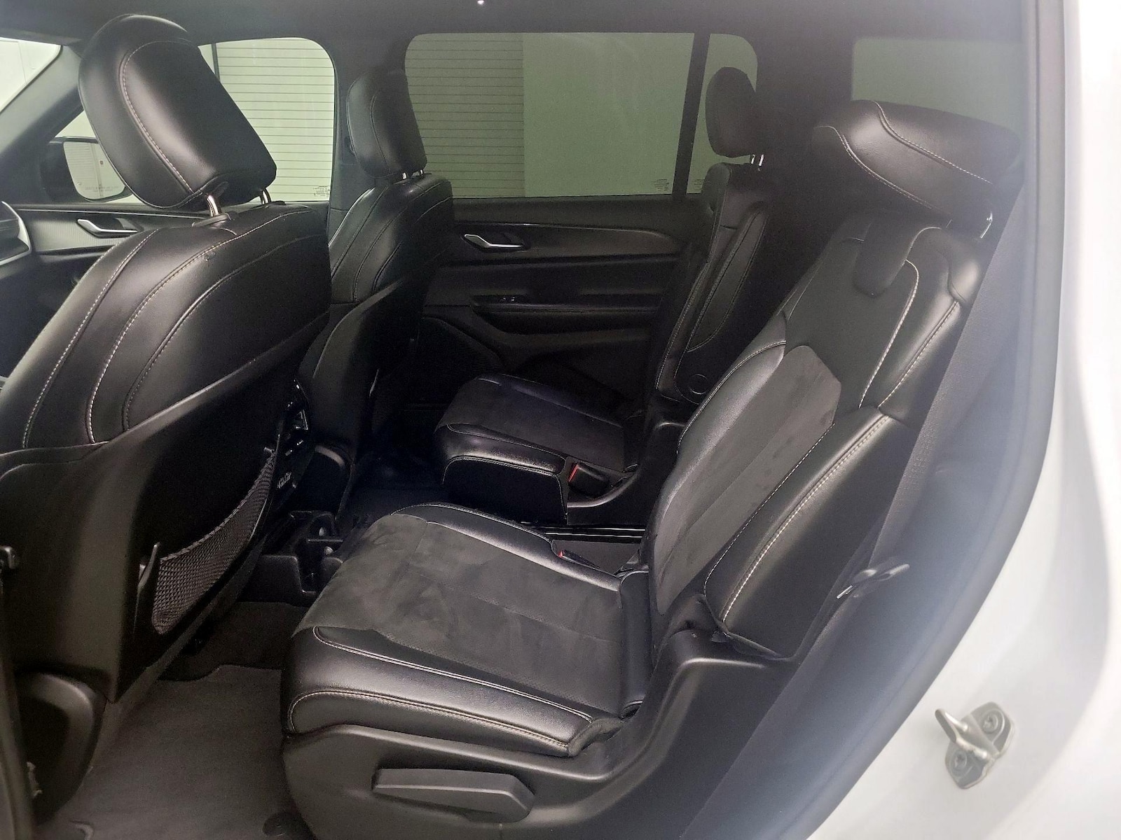 2023 Jeep Grand Cherokee L Altitude - Photo 18