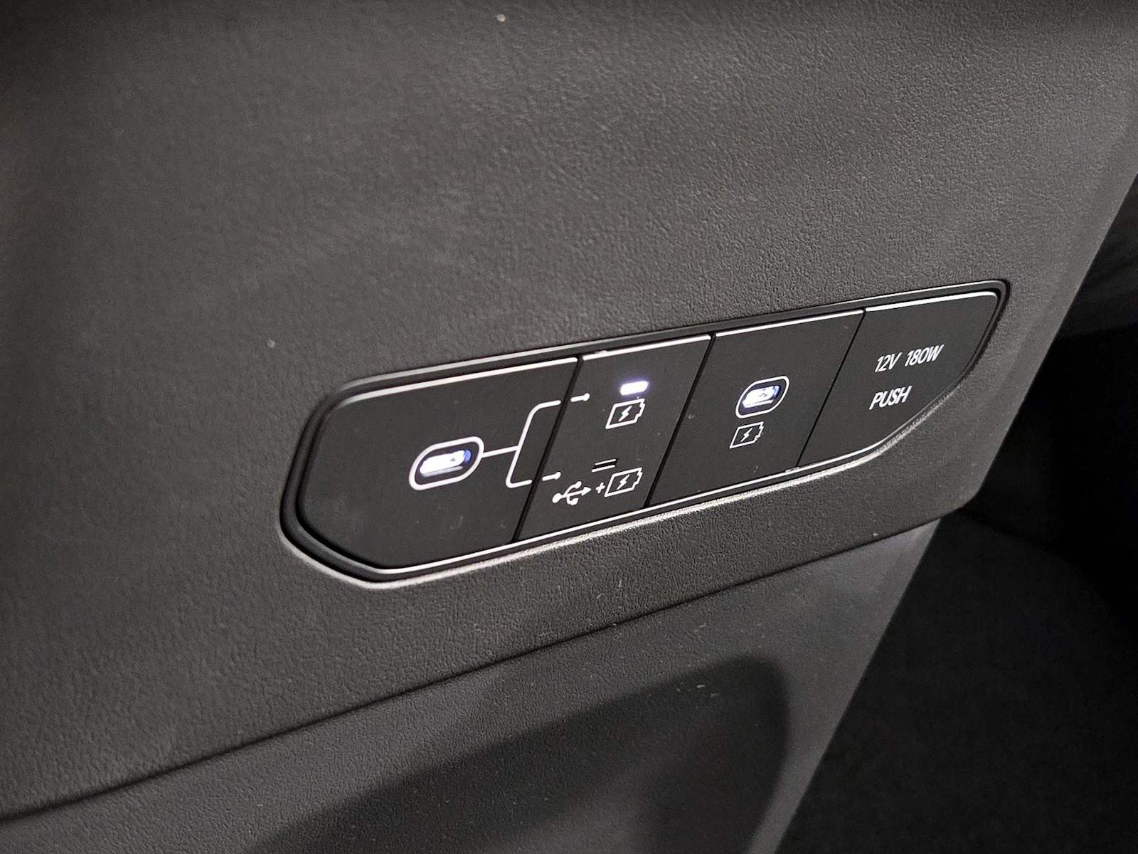 2024 Kia EV9 Light - Photo 20