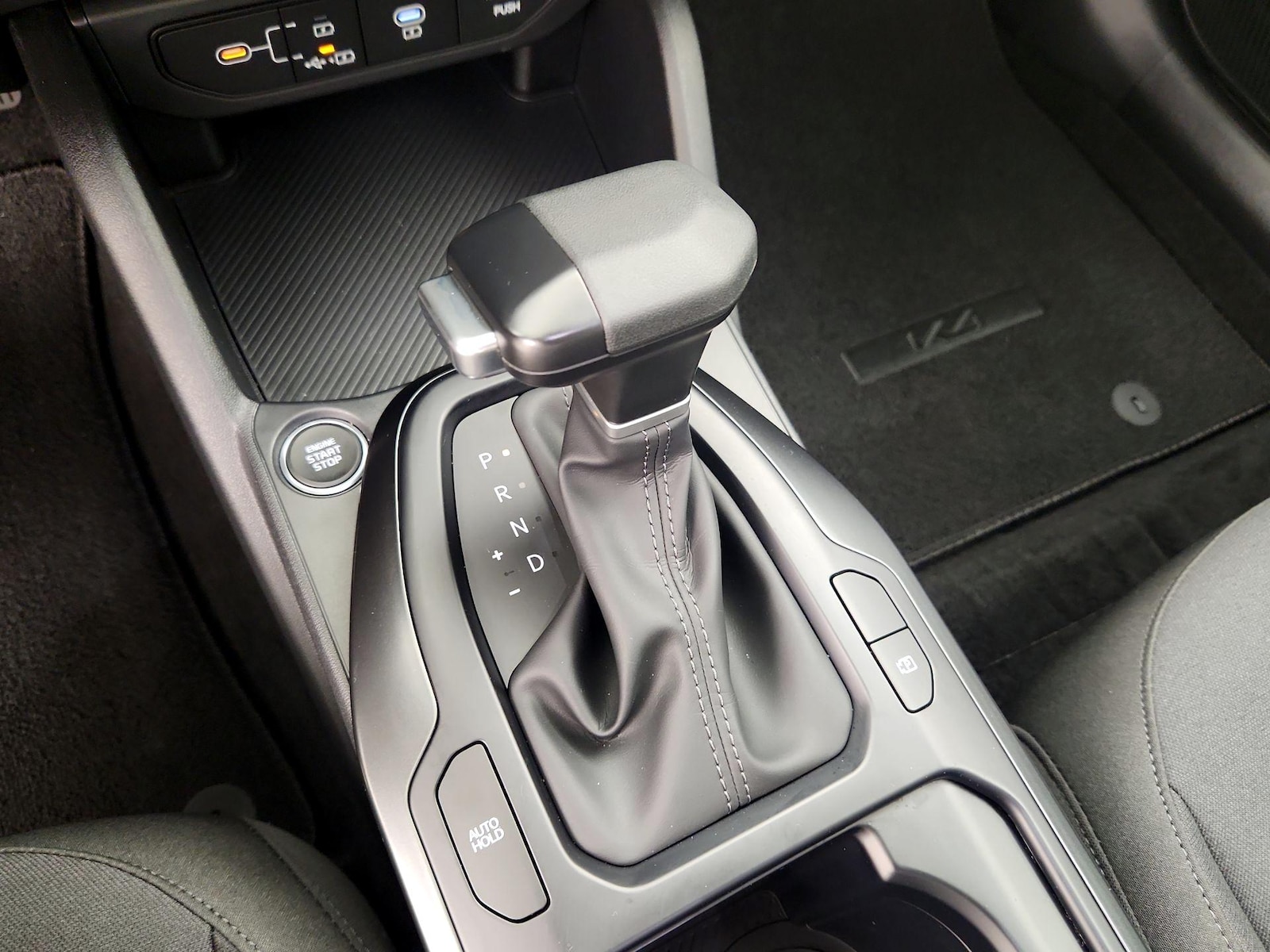 2026 Kia K4 LXS - Photo 18