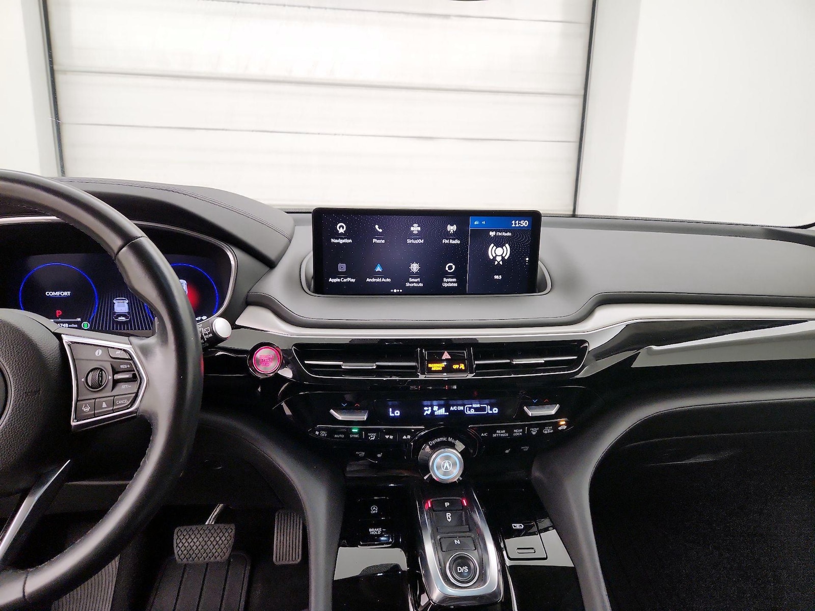 Apple CarPlay® & Android Auto™