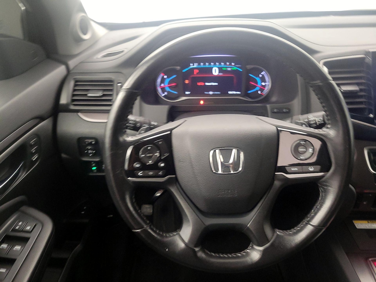2022 Honda Pilot SE - Photo 11