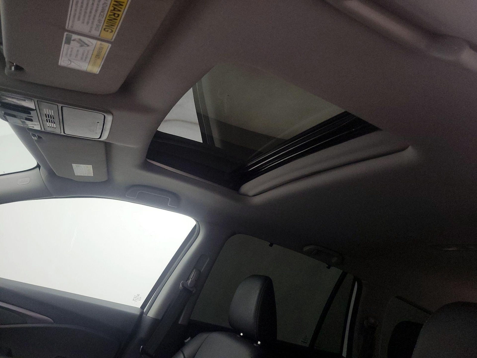 2022 Honda Pilot SE - Photo 20
