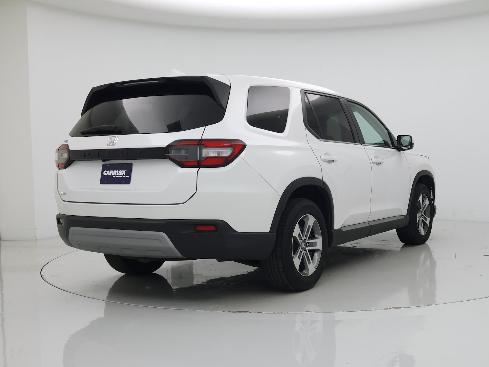 2025 Honda Pilot EX-L - Photo 9