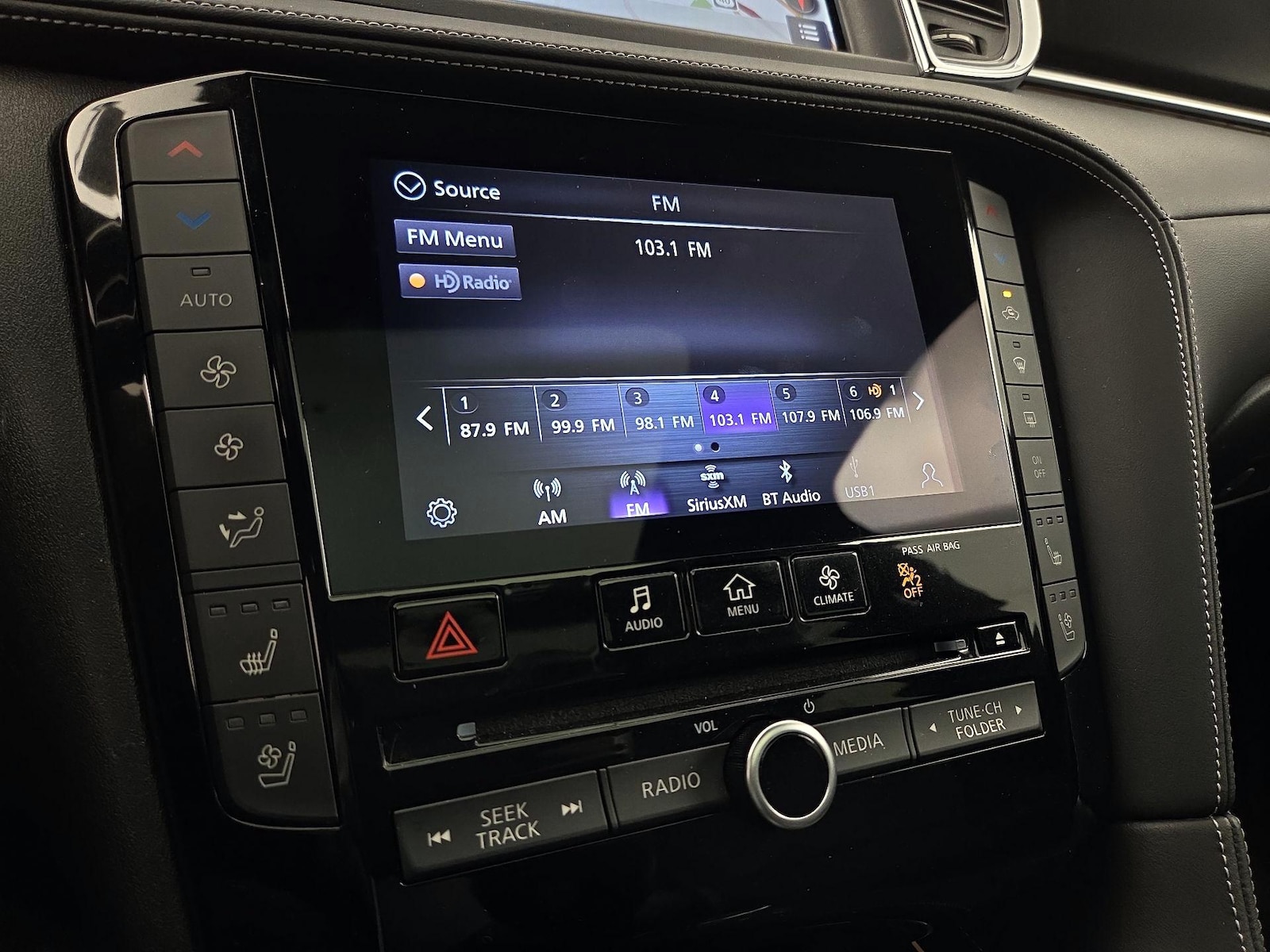 2023 INFINITI QX50 Sport - Photo 17