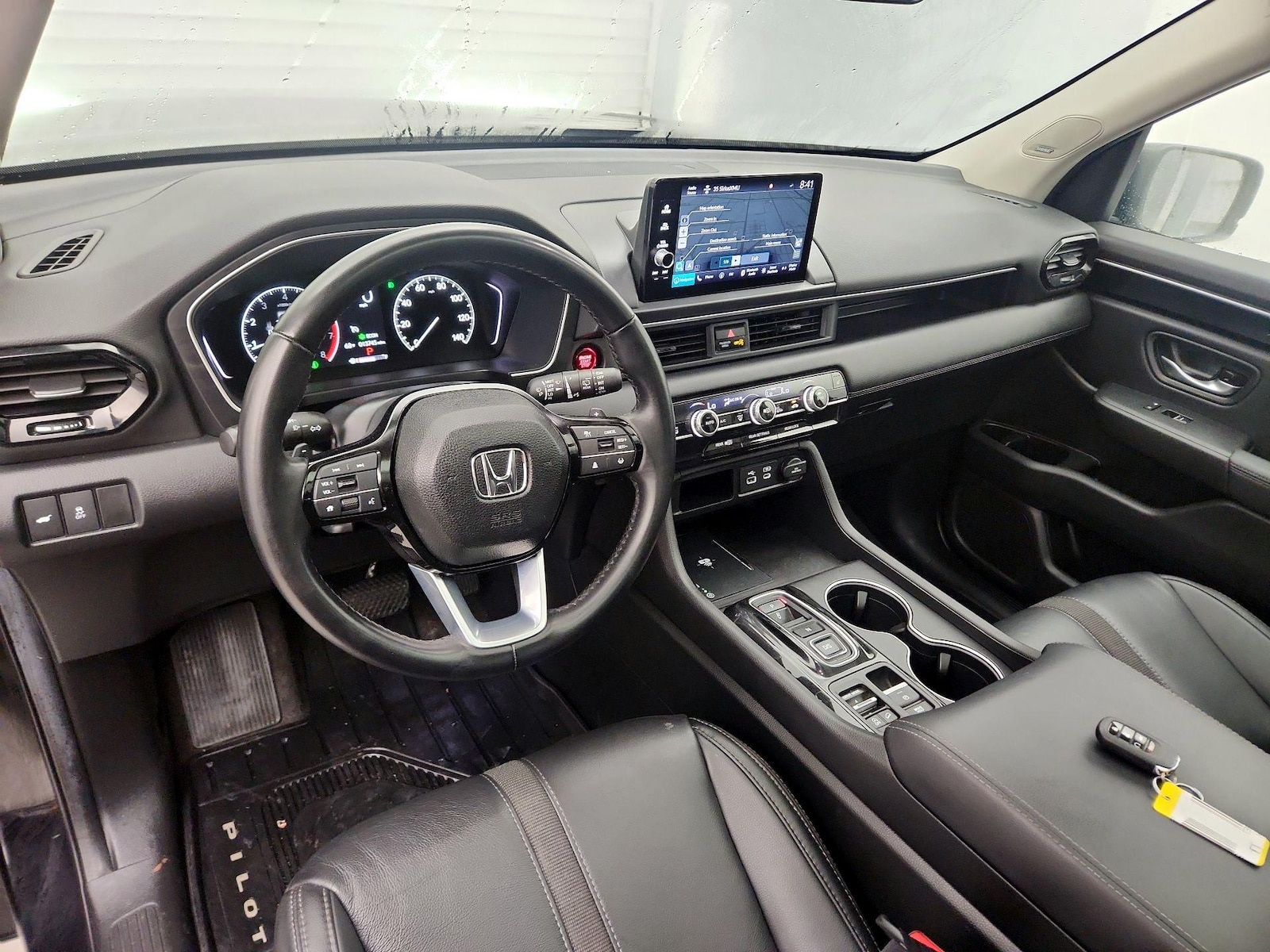 Apple CarPlay® & Android Auto™