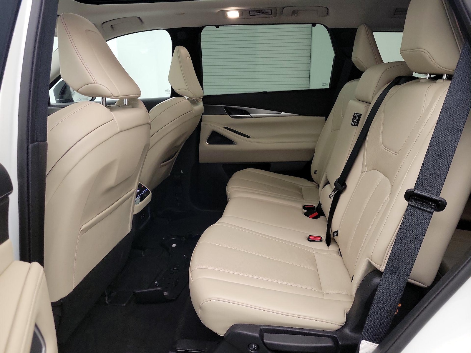 Rear Air Conditioning