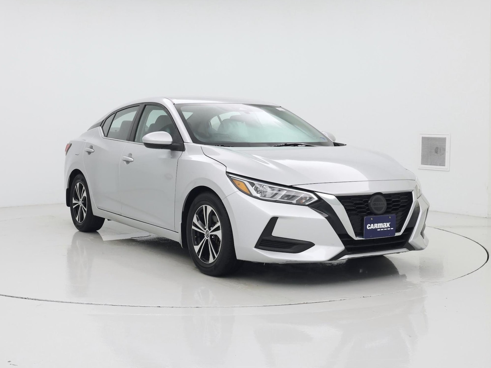 2022 Nissan Sentra SV - Photo 2