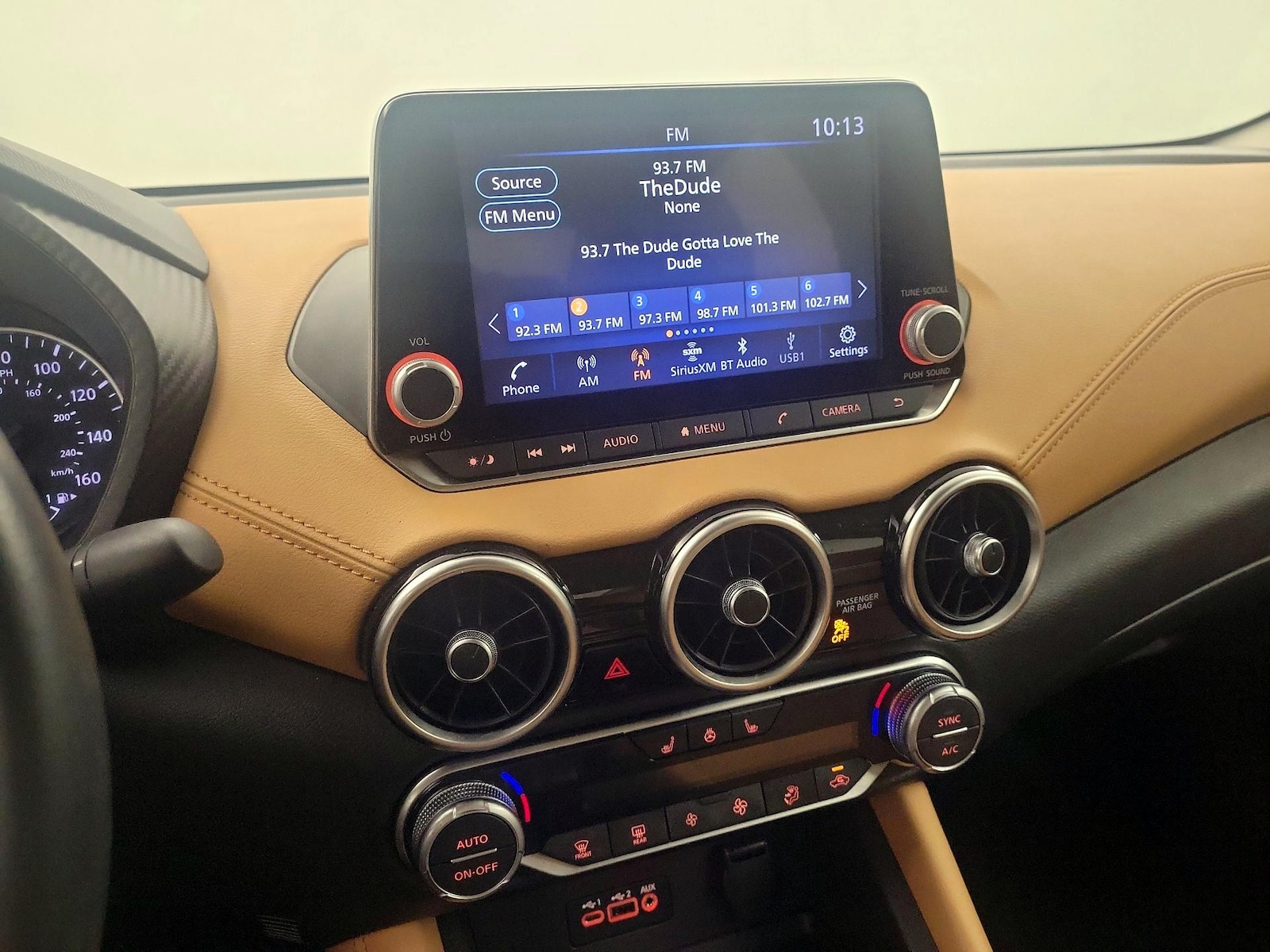 2023 Nissan Sentra SV - Photo 13