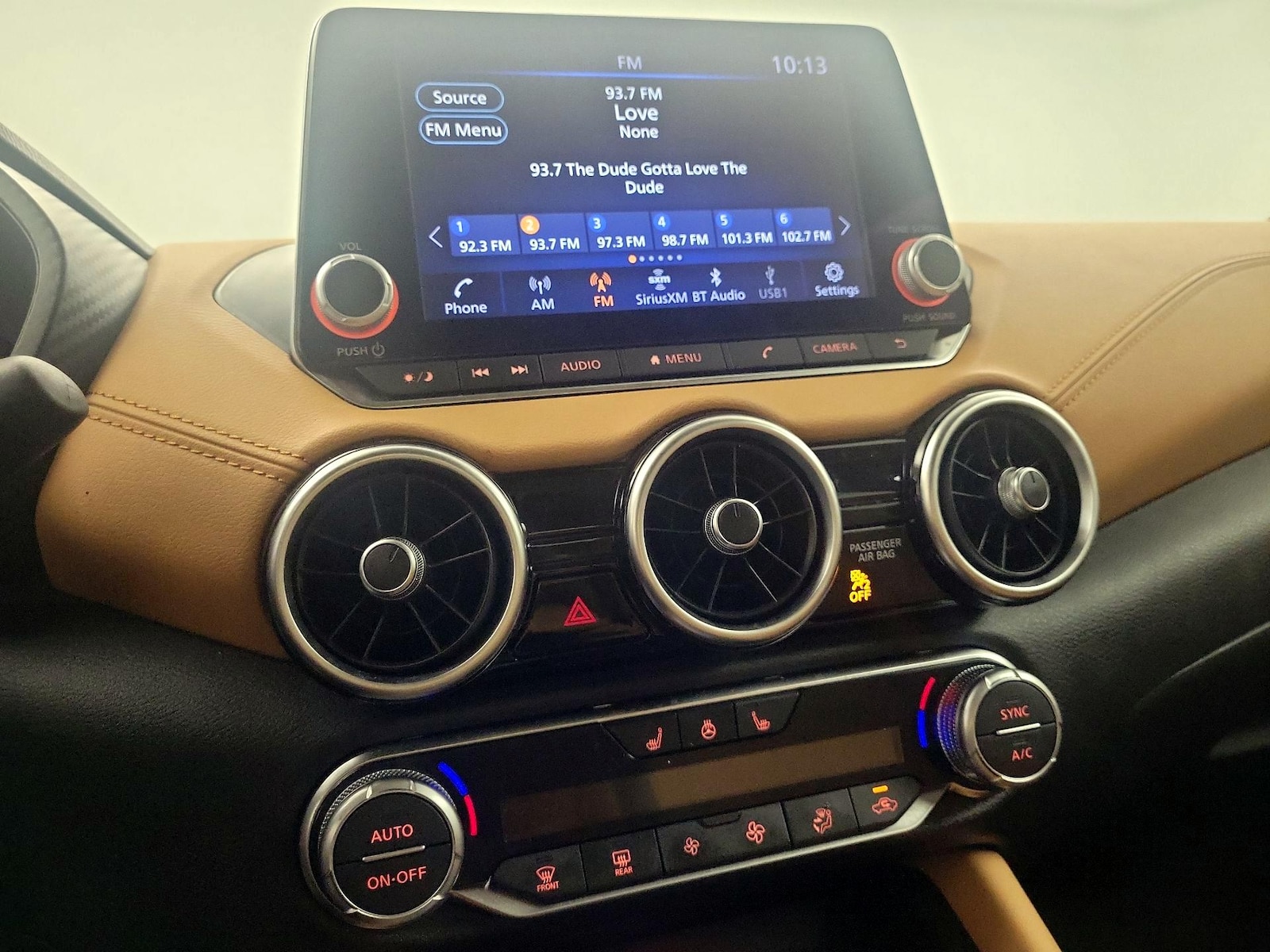 2023 Nissan Sentra SV - Photo 14