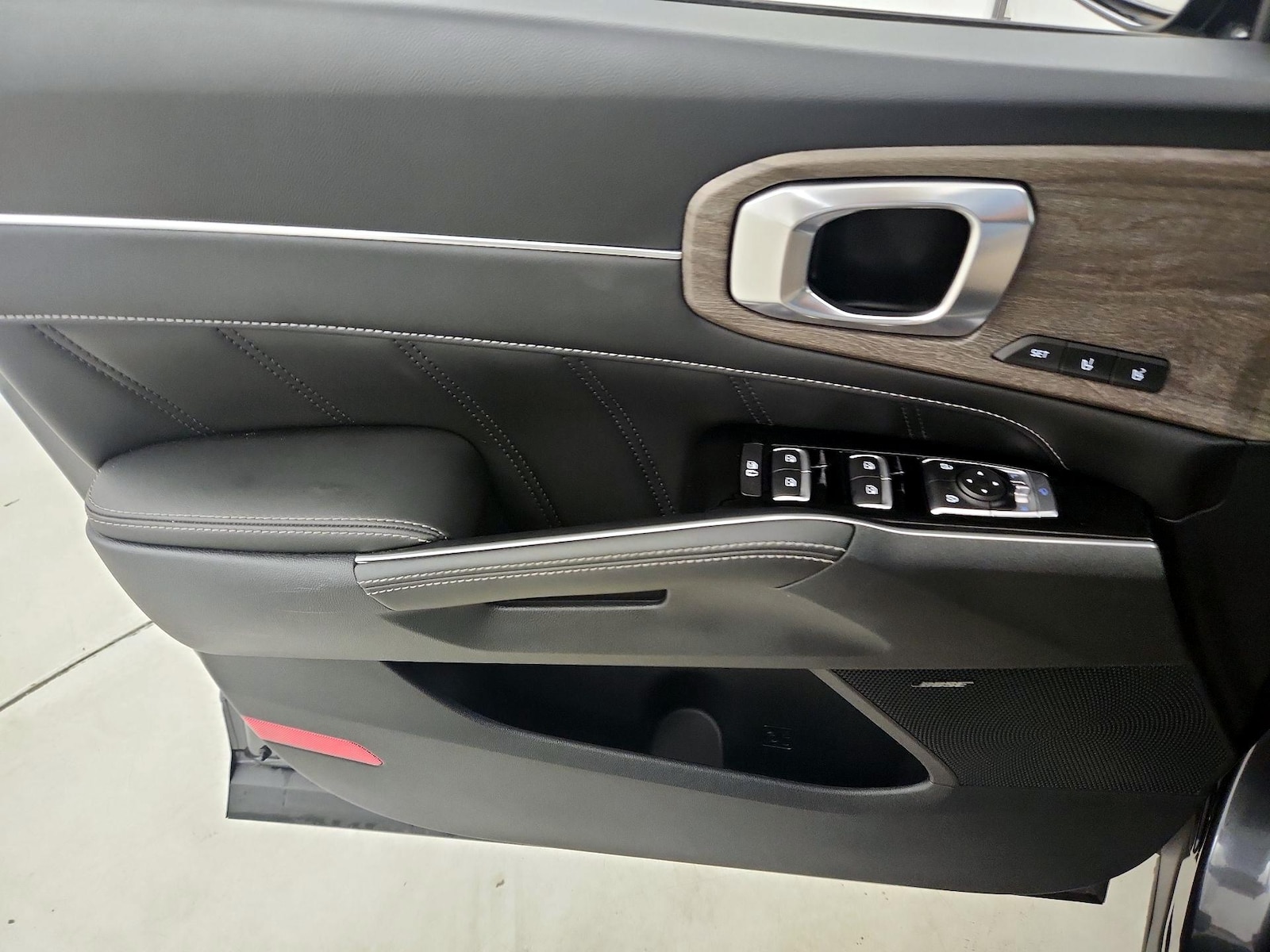 2023 Kia Sorento X-Line SX-P - Photo 13