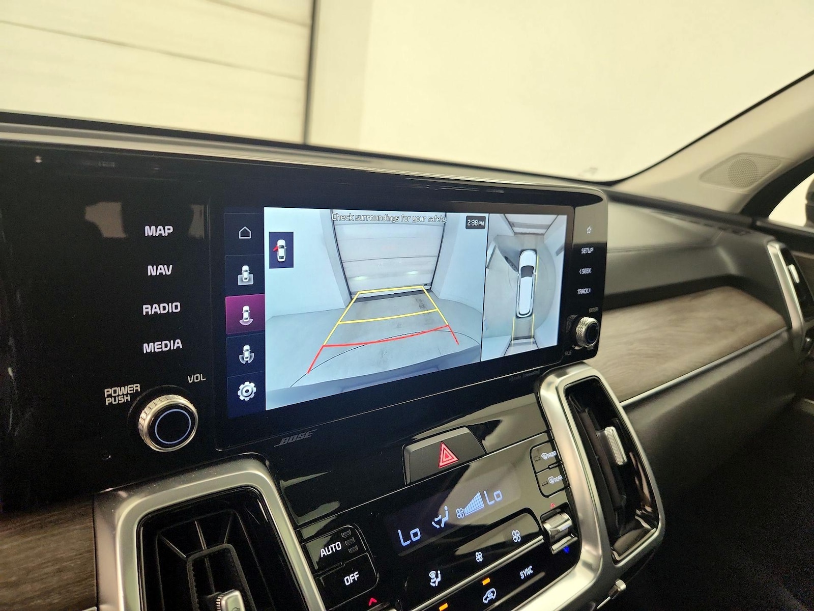 2023 Kia Sorento X-Line SX-P - Photo 16