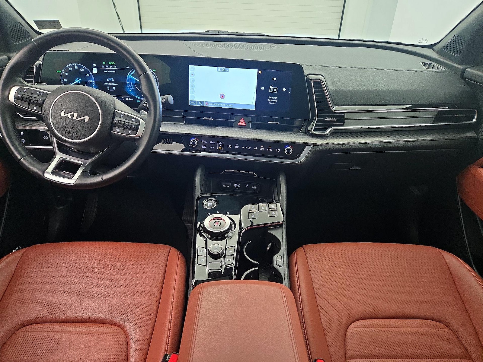 Apple CarPlay® & Android Auto™