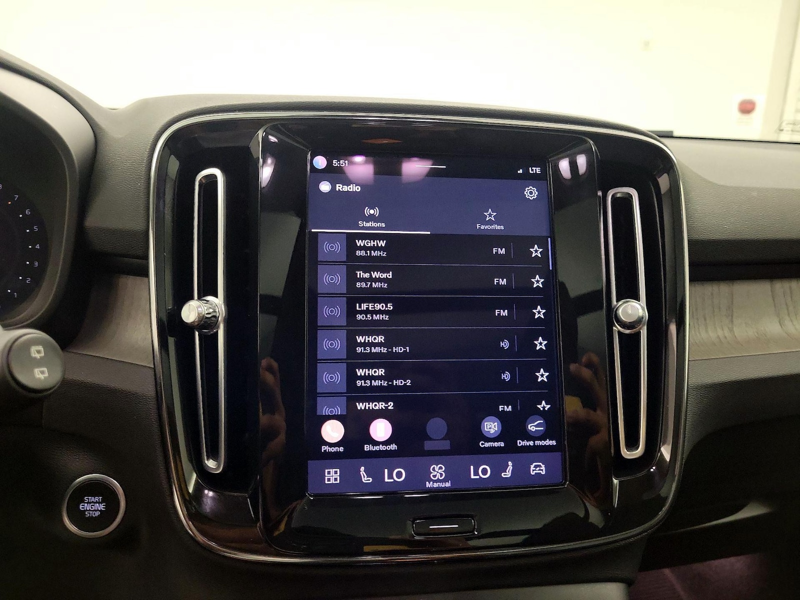 2023 Volvo XC40 Ultimate - Photo 14