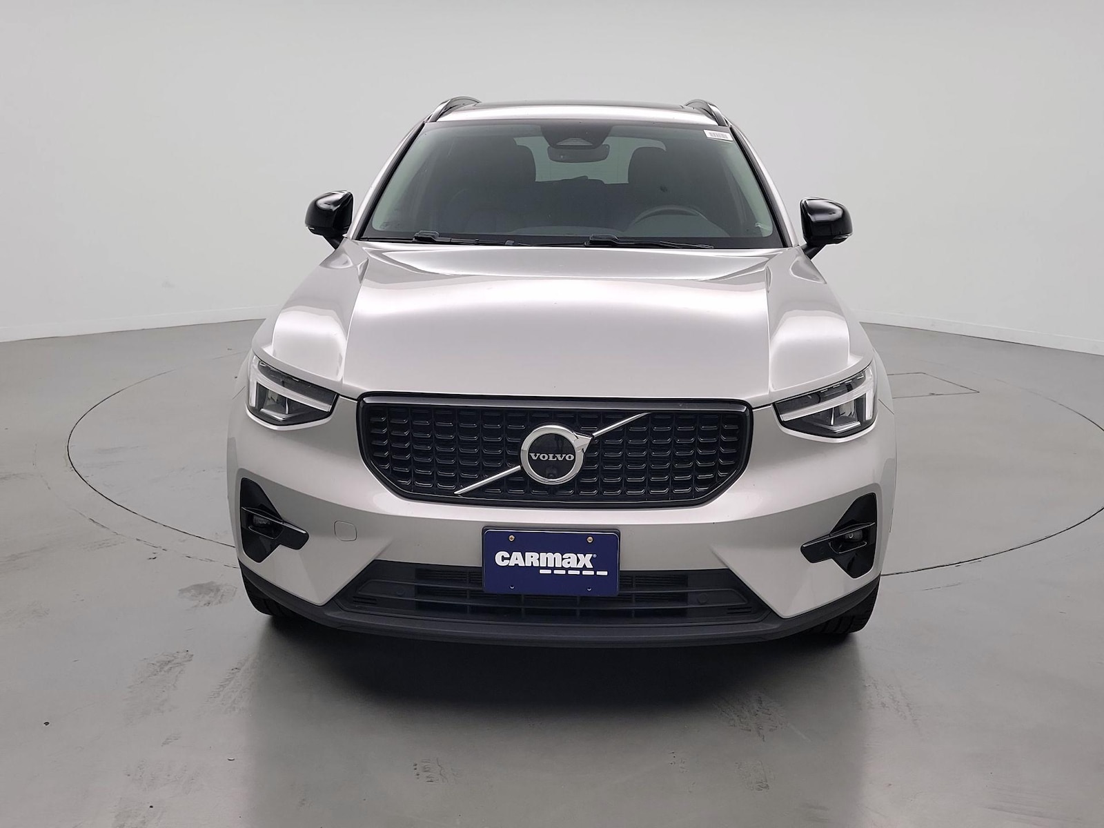 2023 Volvo XC40 Ultimate - Photo 2