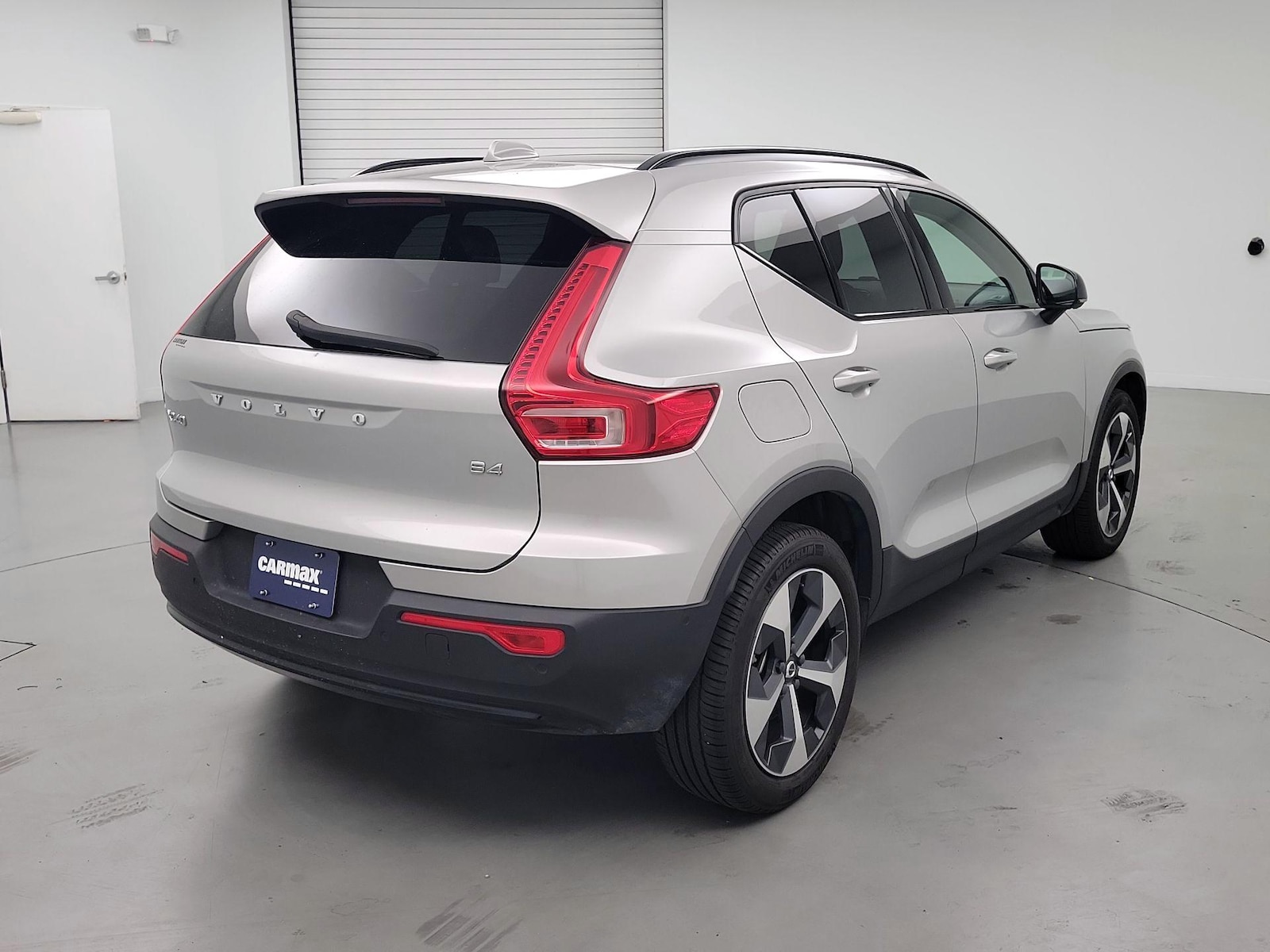 2023 Volvo XC40 Ultimate - Photo 5