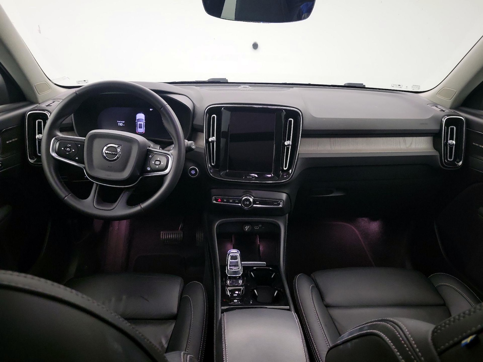 2023 Volvo XC40 Ultimate - Photo 8
