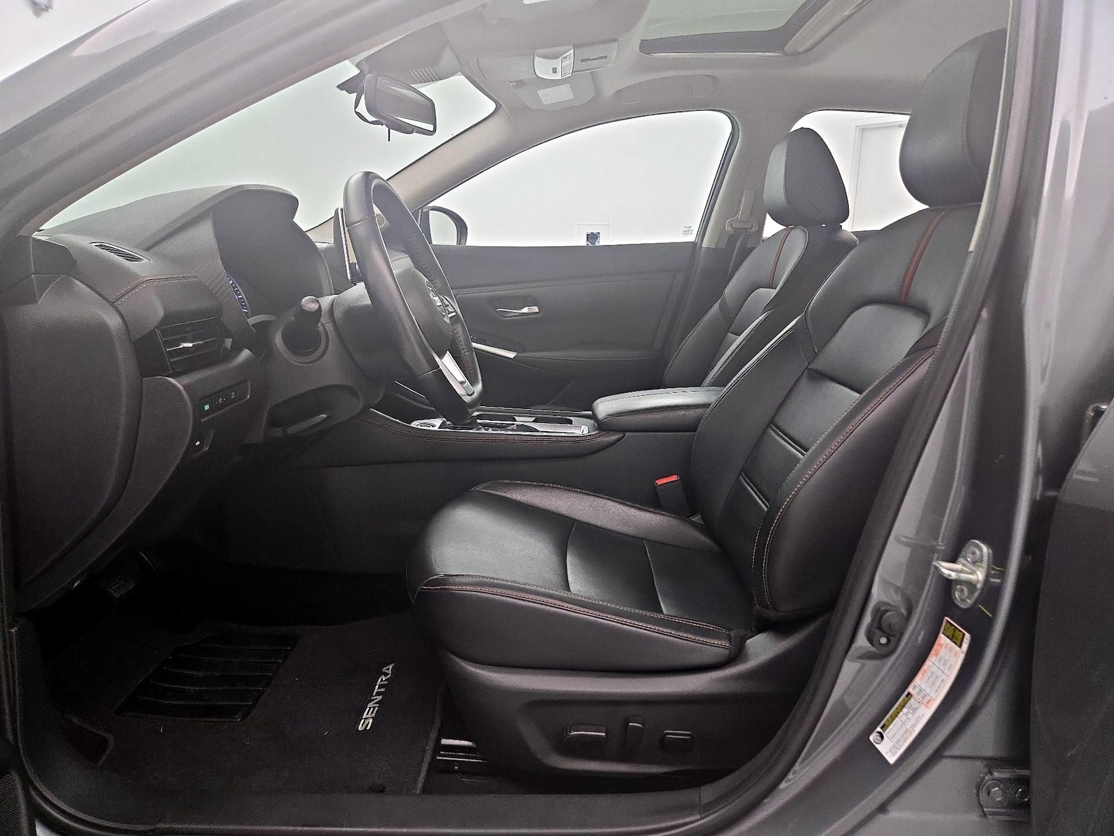 2020 Nissan Sentra SR - Photo 12