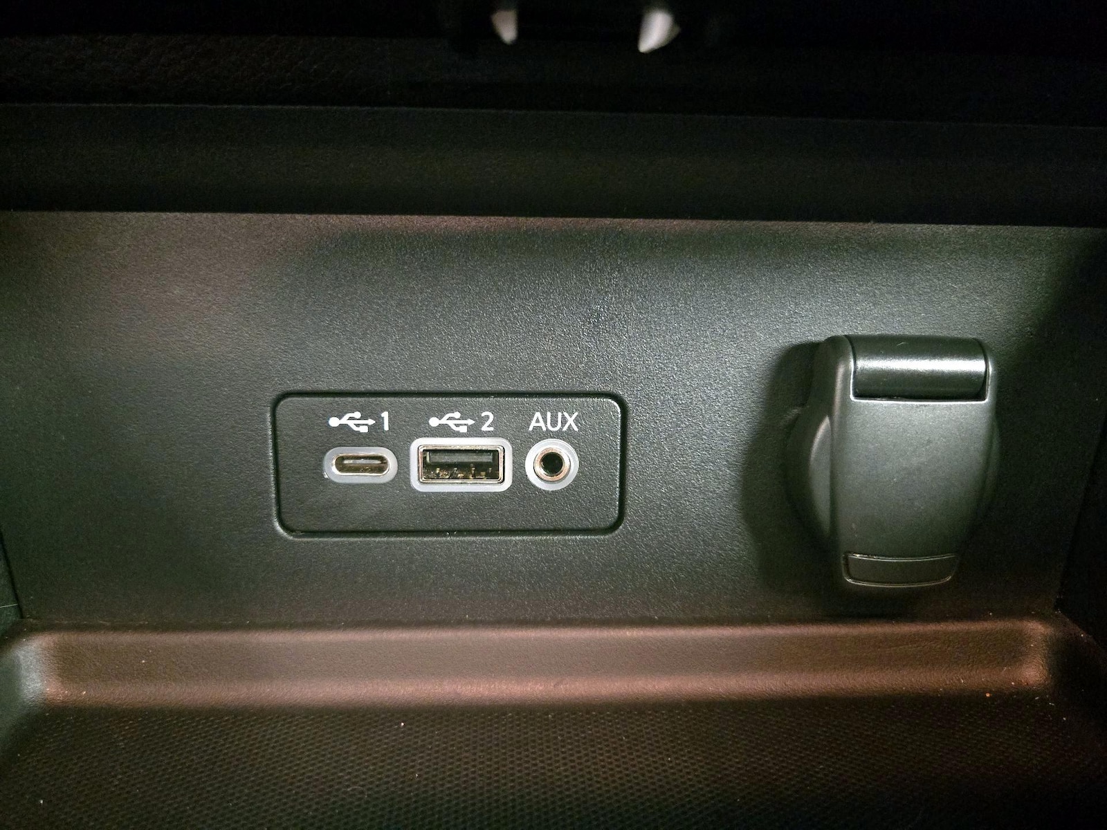 2020 Nissan Sentra SR - Photo 19