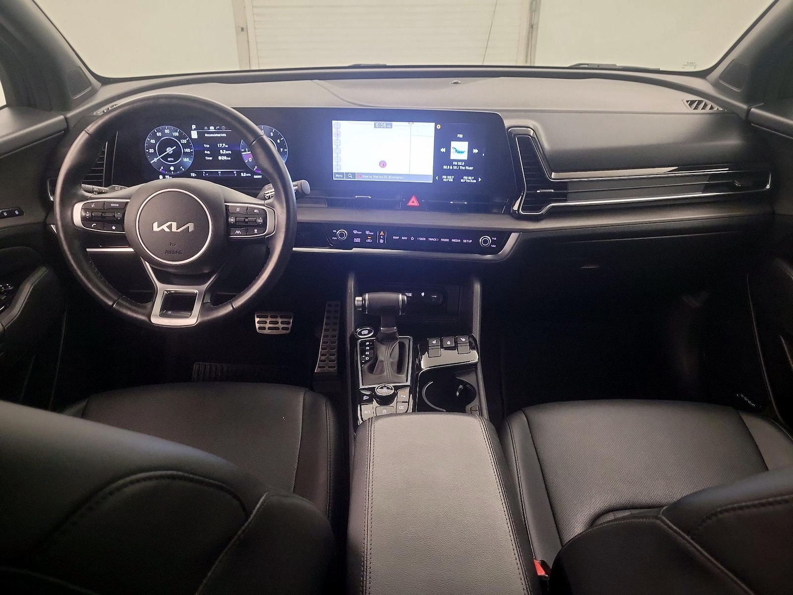Apple CarPlay® & Android Auto™