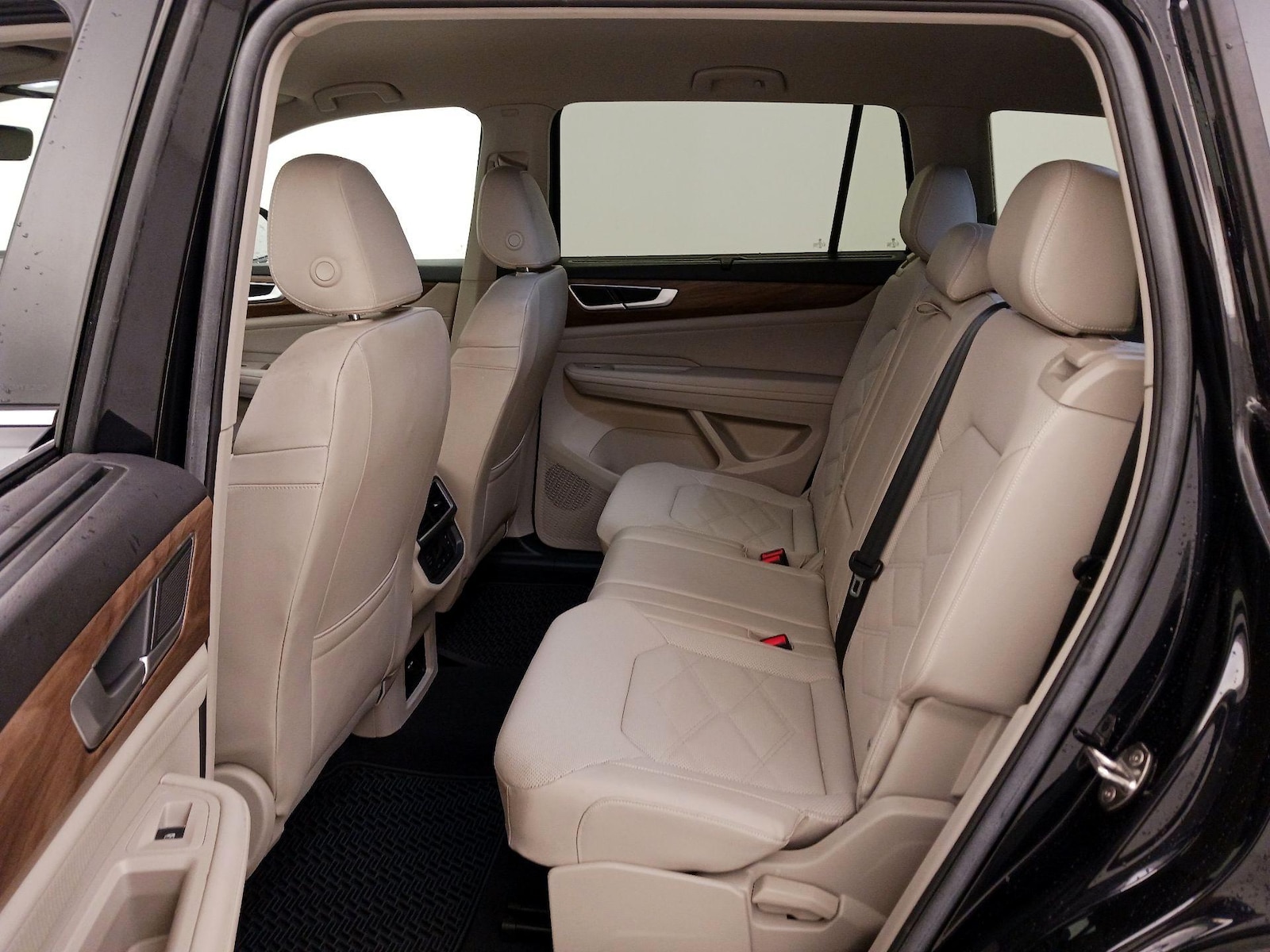 Rear Air Conditioning