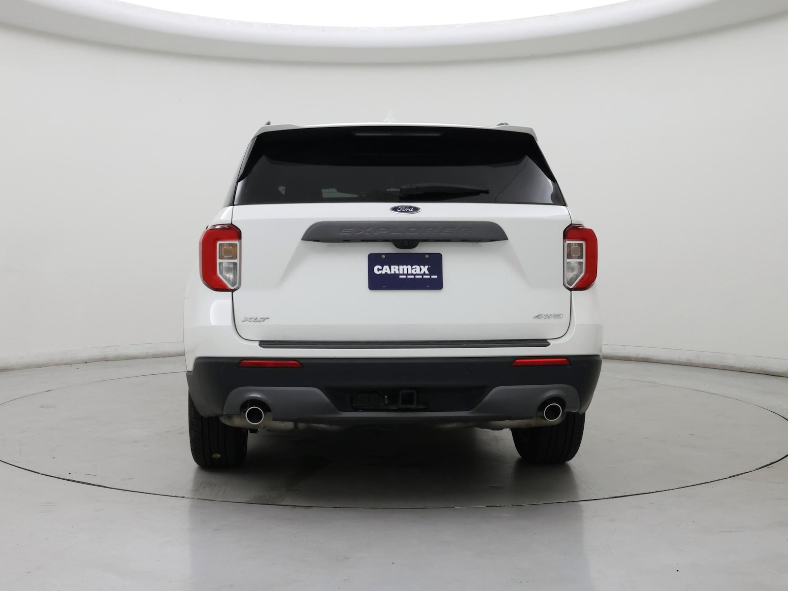 2023 Ford Explorer XLT - Photo 7