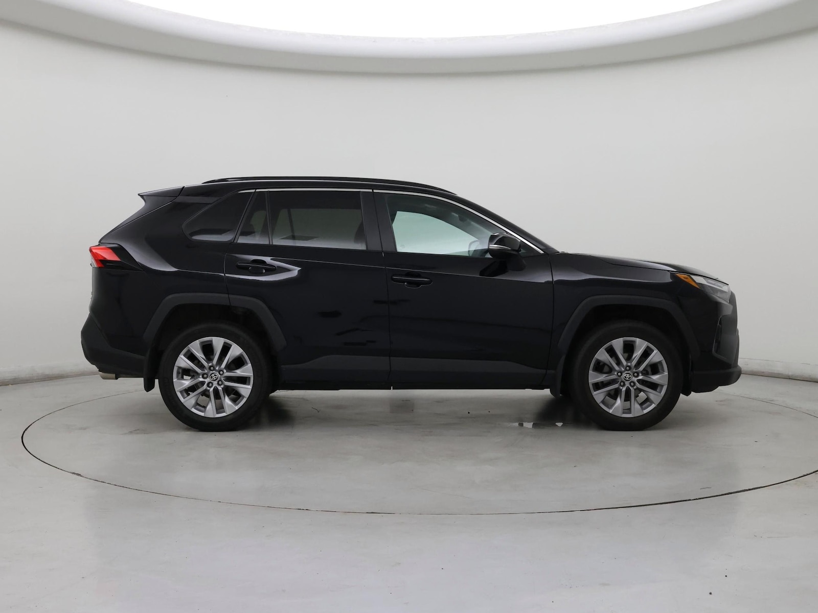 2023 Toyota RAV4 XLE Premium - Photo 8