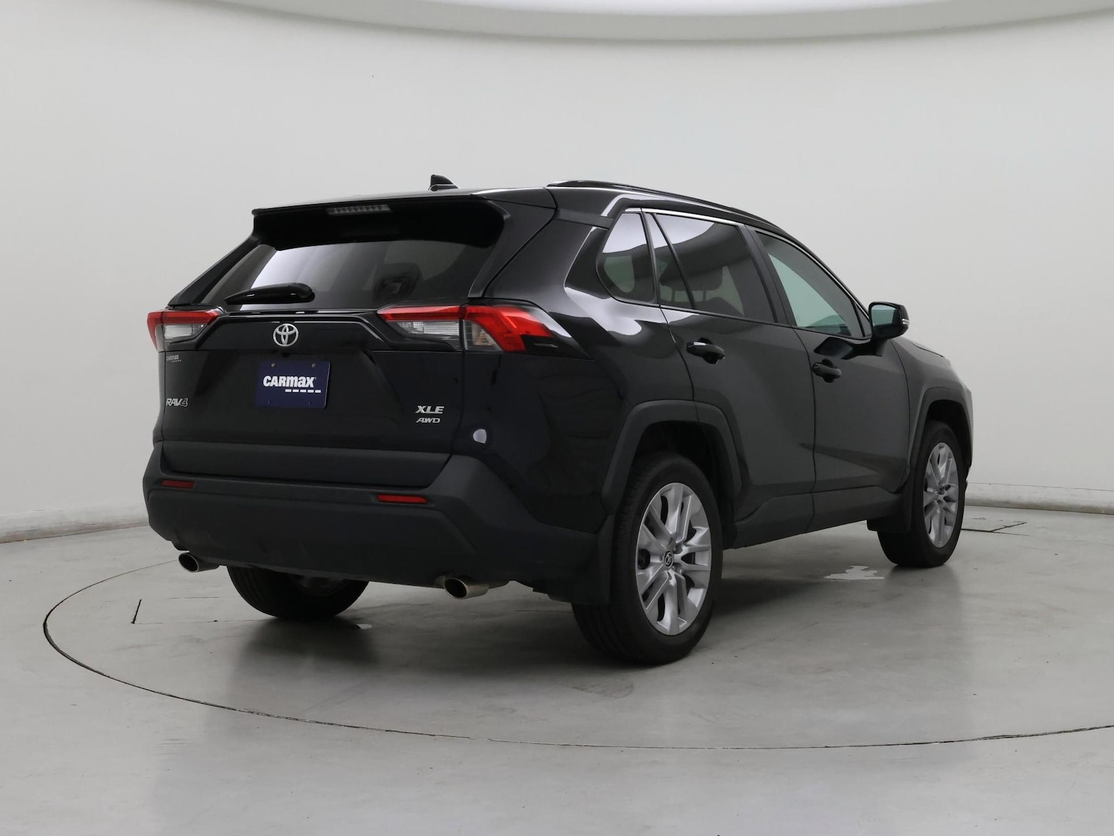 2023 Toyota RAV4 XLE Premium - Photo 9