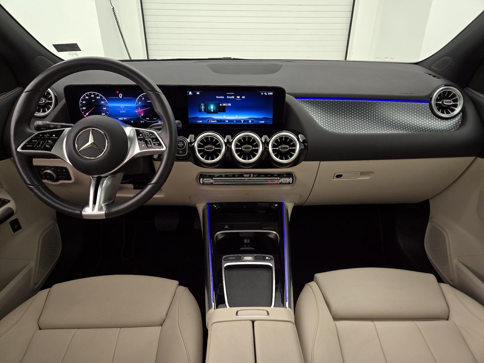2025 Mercedes-Benz GLA GLA250 - Photo 10