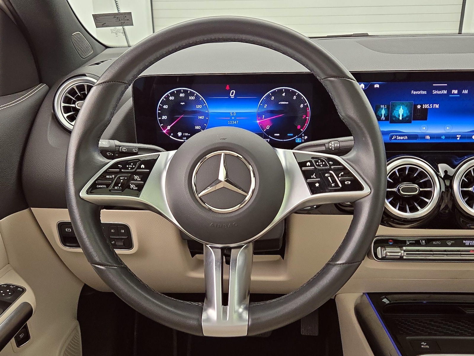 2025 Mercedes-Benz GLA GLA250 - Photo 11