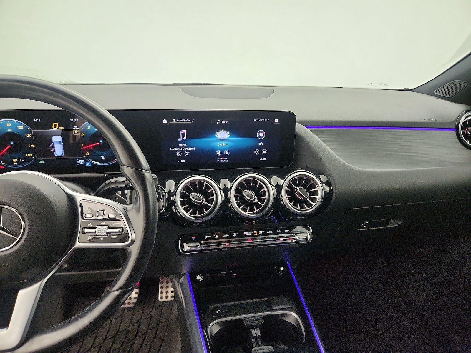 2023 Mercedes-Benz GLA Base - Photo 10