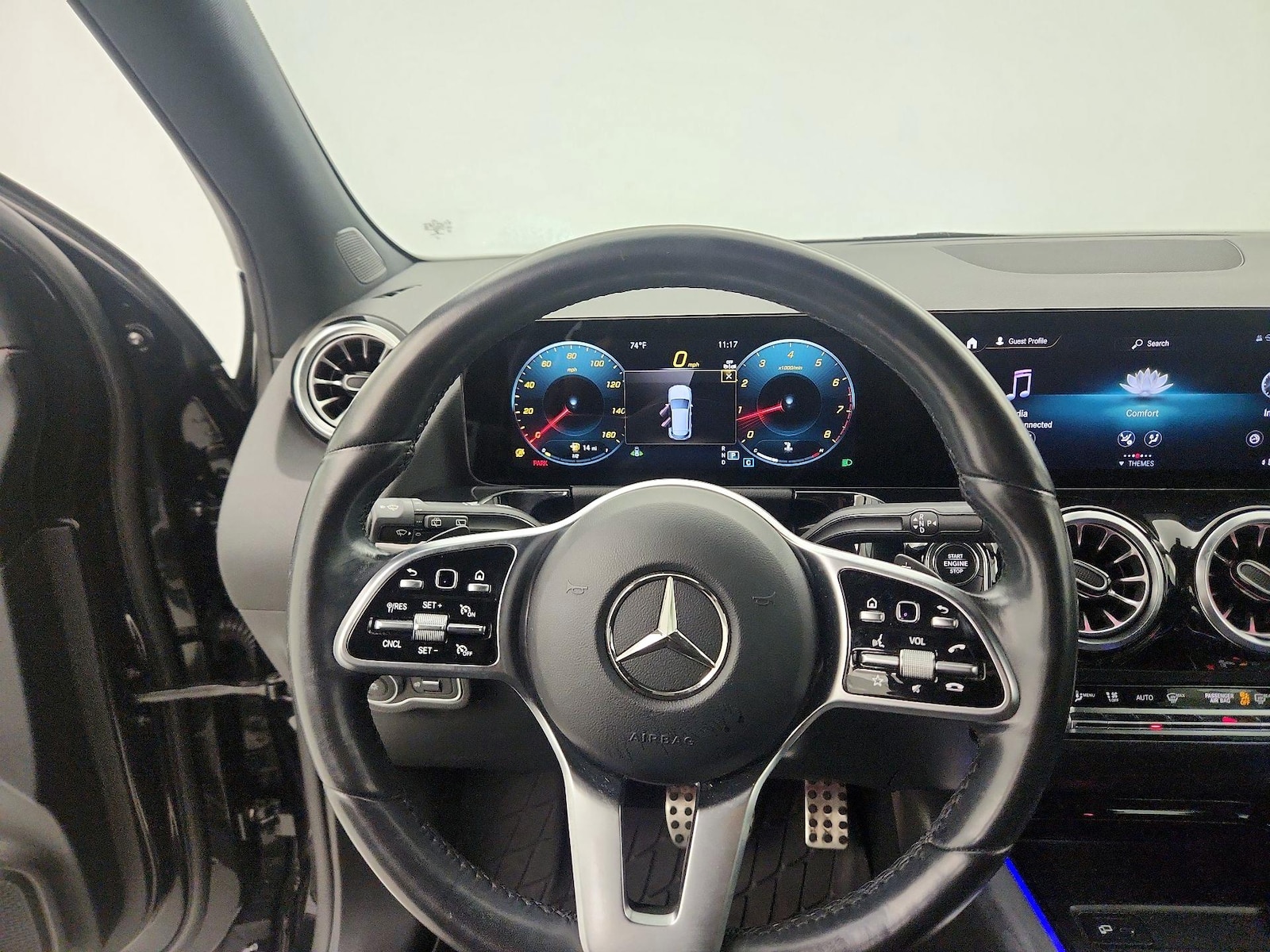 2023 Mercedes-Benz GLA Base - Photo 11