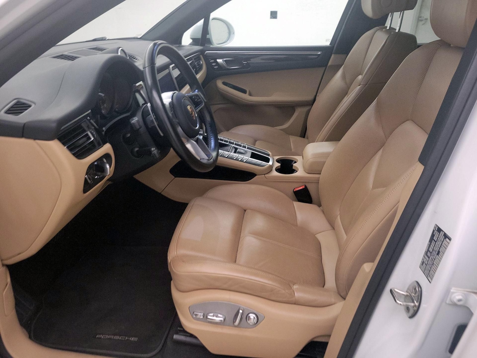 2020 Porsche Macan Base - Photo 12