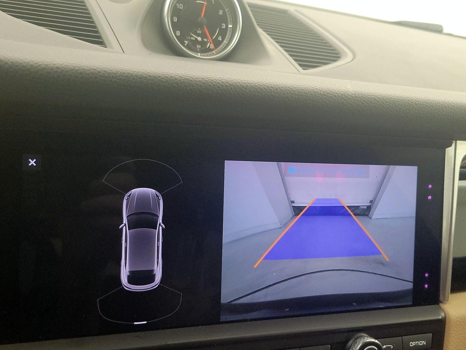 2020 Porsche Macan Base - Photo 16