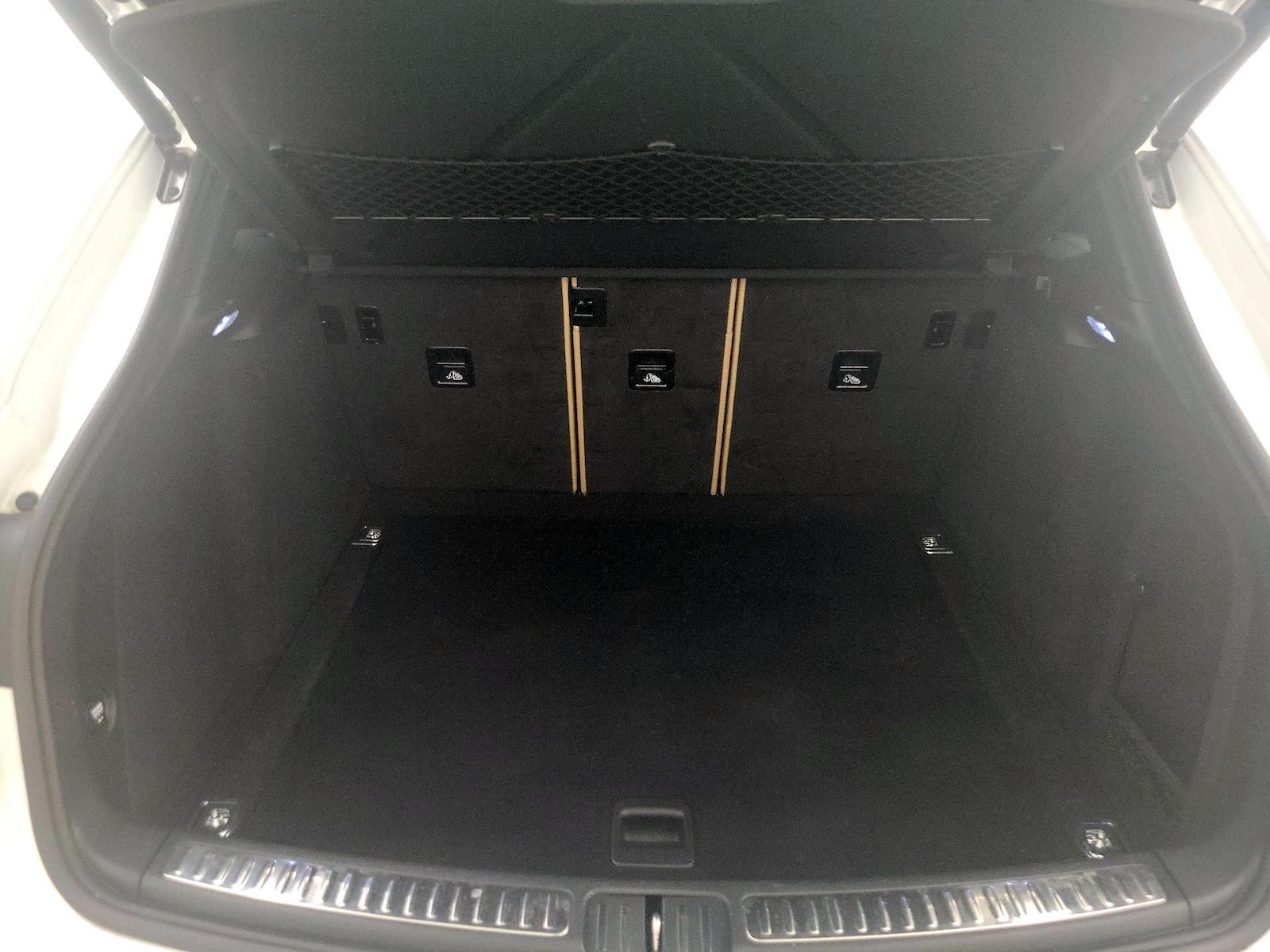 2020 Porsche Macan Base - Photo 23