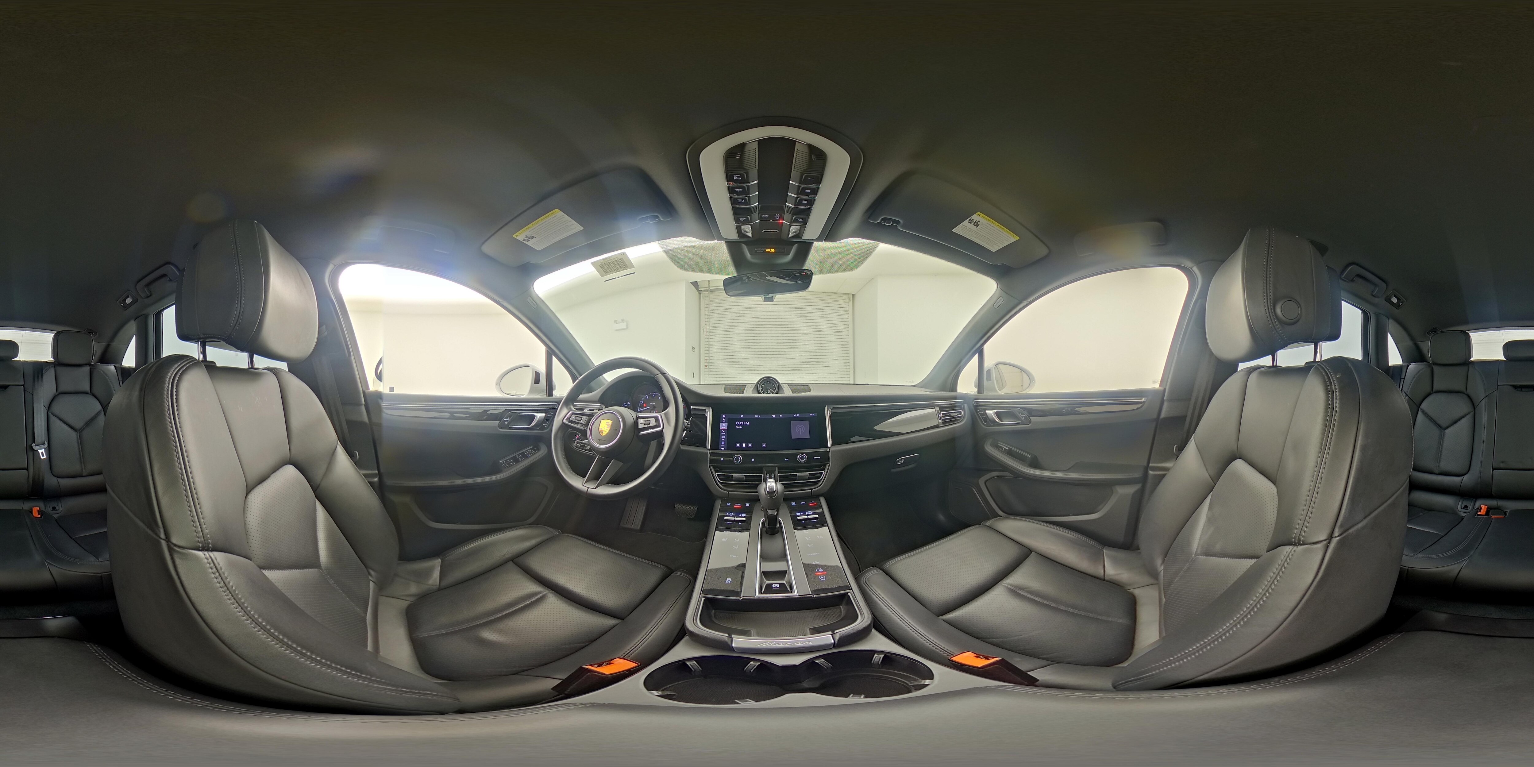2022 Porsche Macan Base - Photo 27