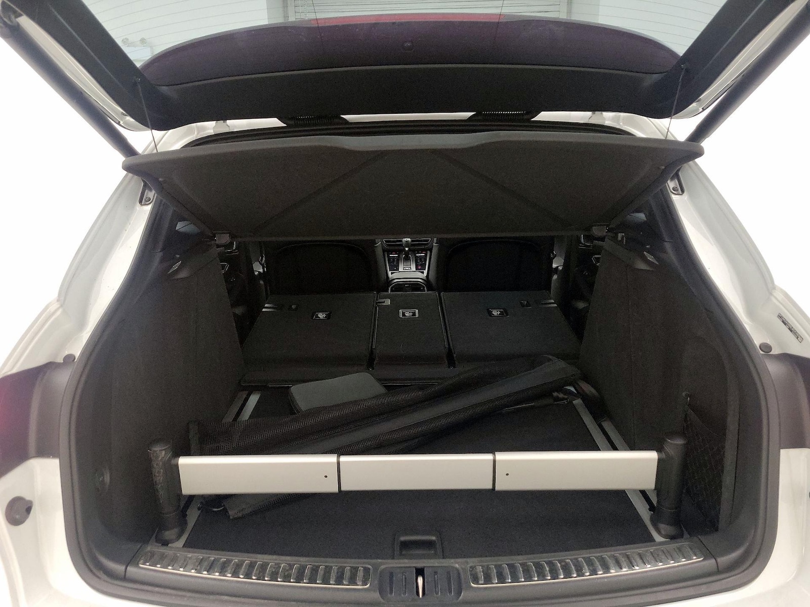 2022 Porsche Macan Base - Photo 23