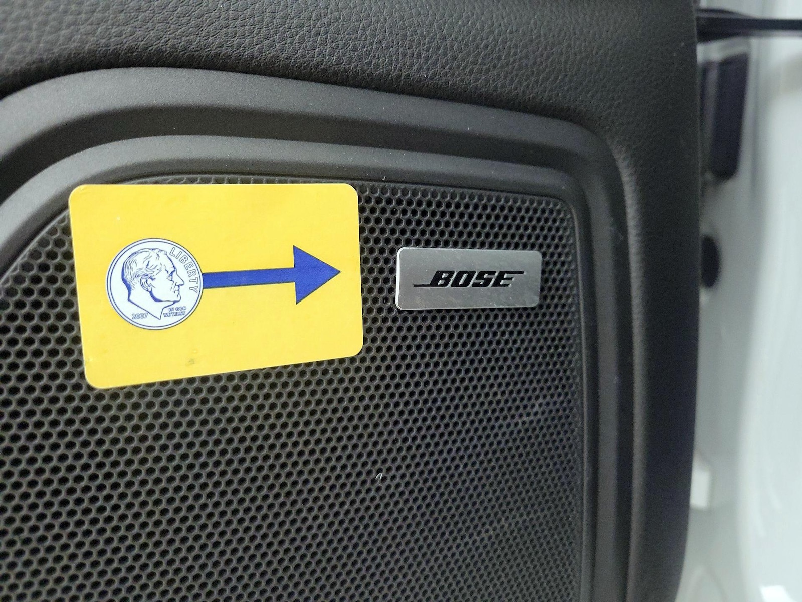 2022 Porsche Macan Base - Photo 25