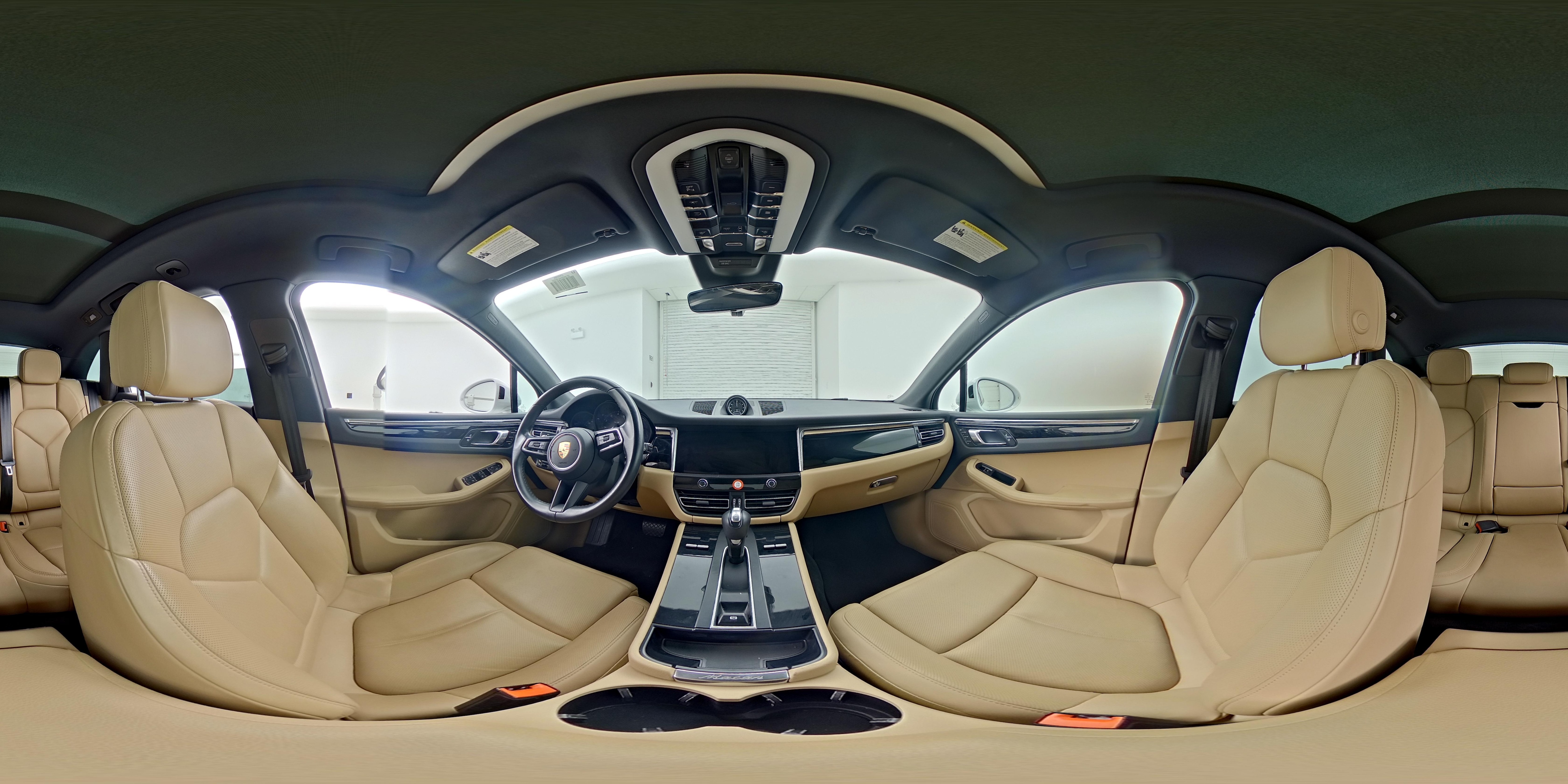 2024 Porsche Macan T - Photo 27