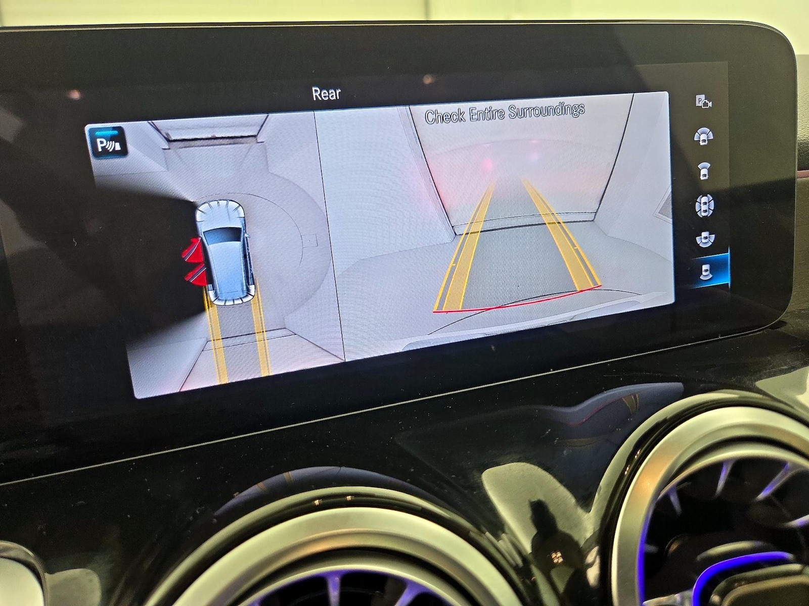 2023 Mercedes-Benz GLB Base - Photo 16