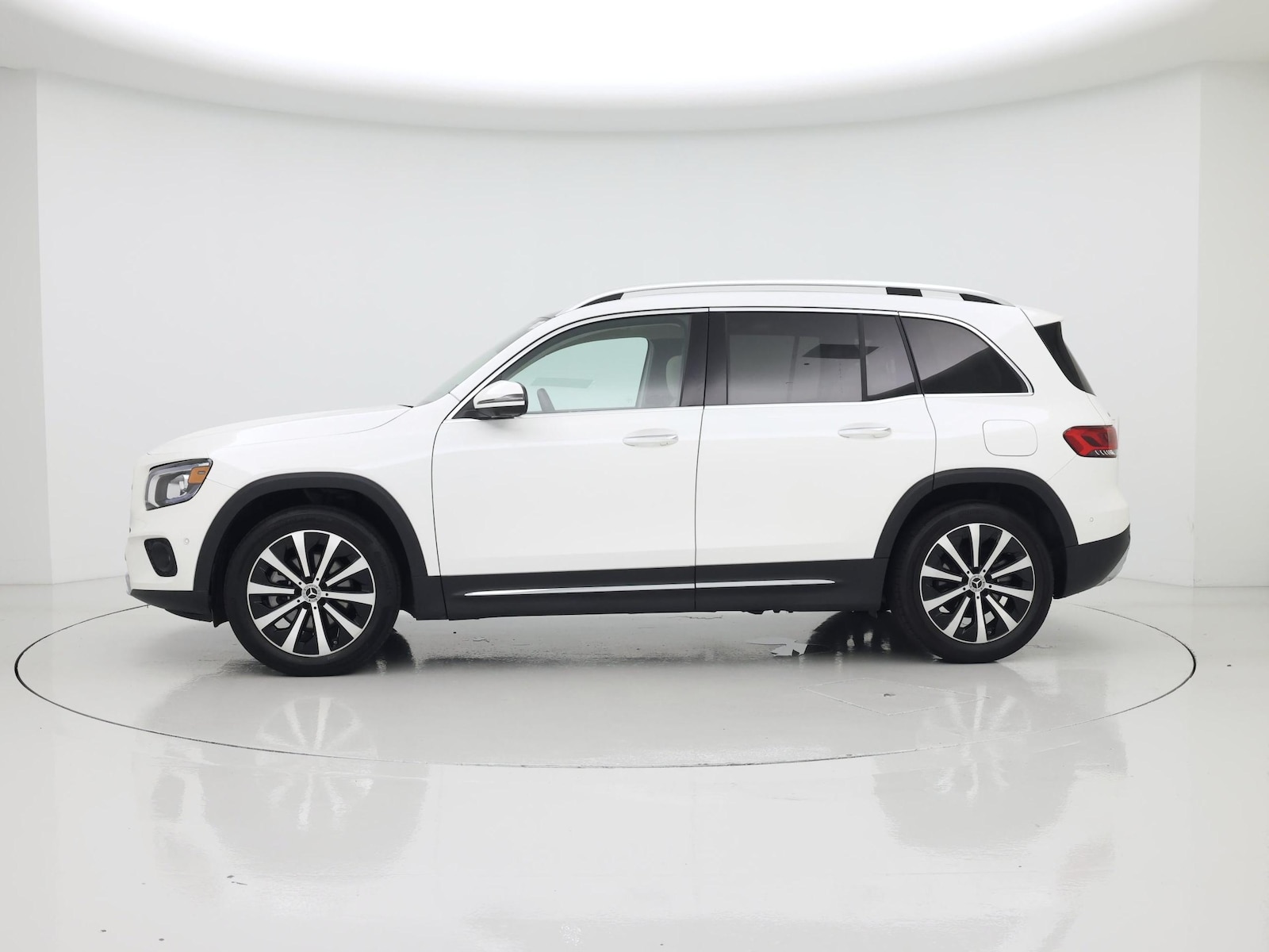 2023 Mercedes-Benz GLB Base - Photo 4