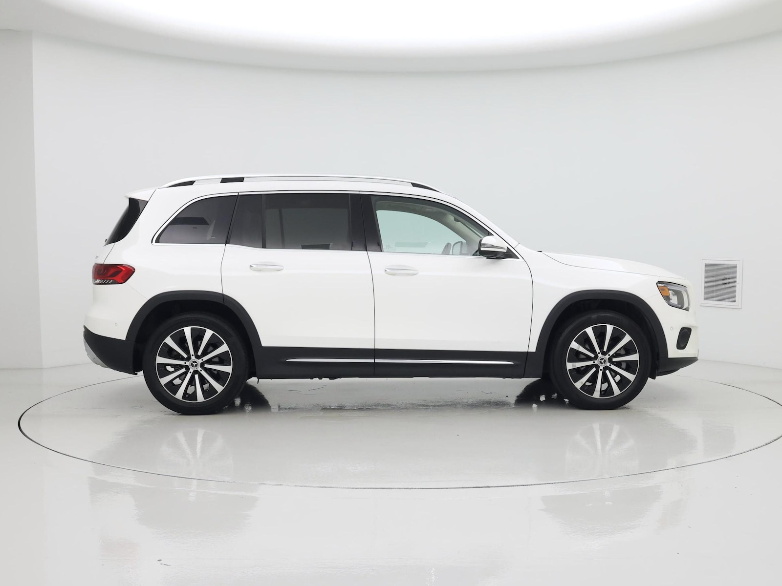 2023 Mercedes-Benz GLB Base - Photo 8