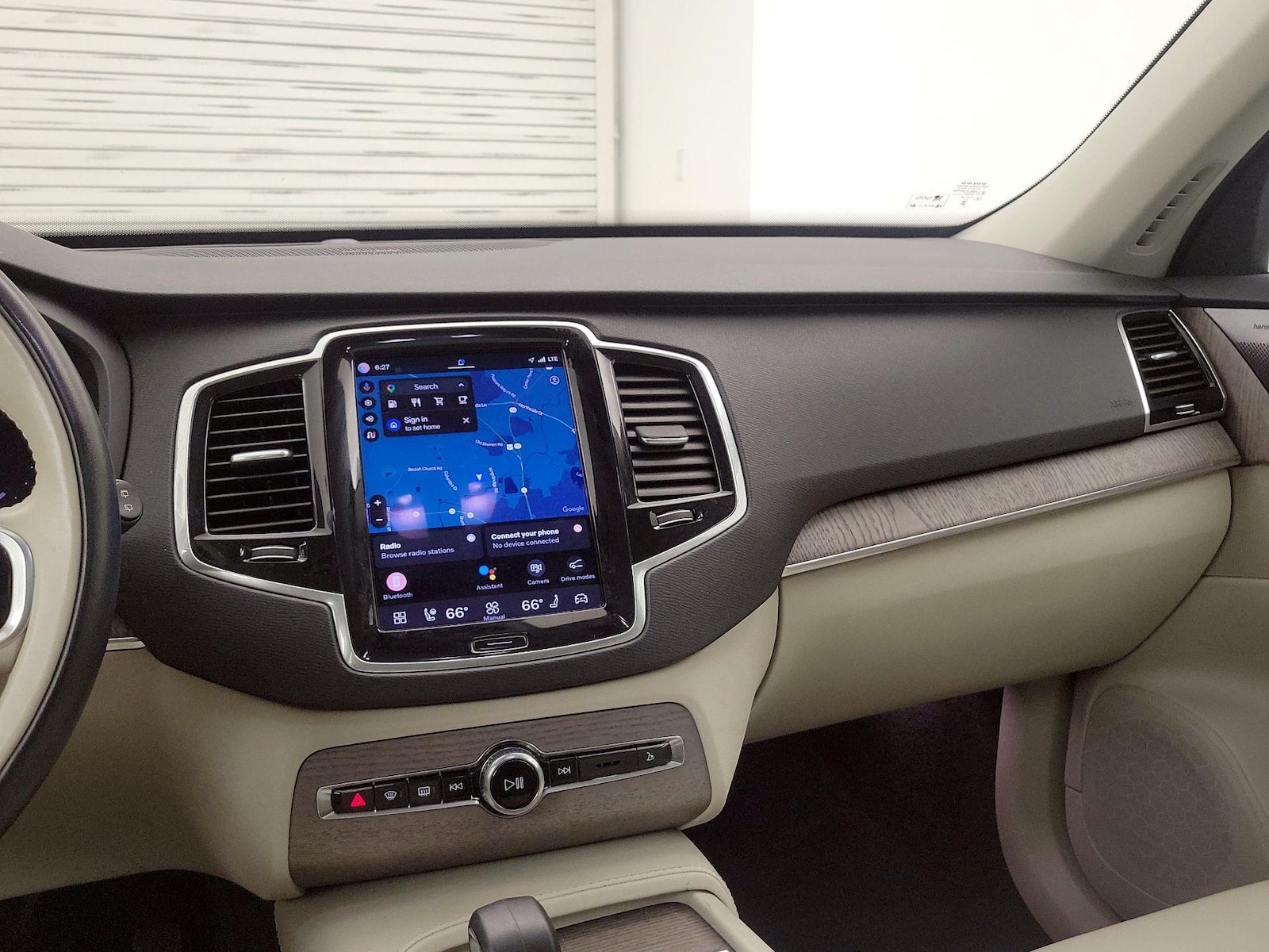 2023 Volvo XC90 Plus - Photo 10