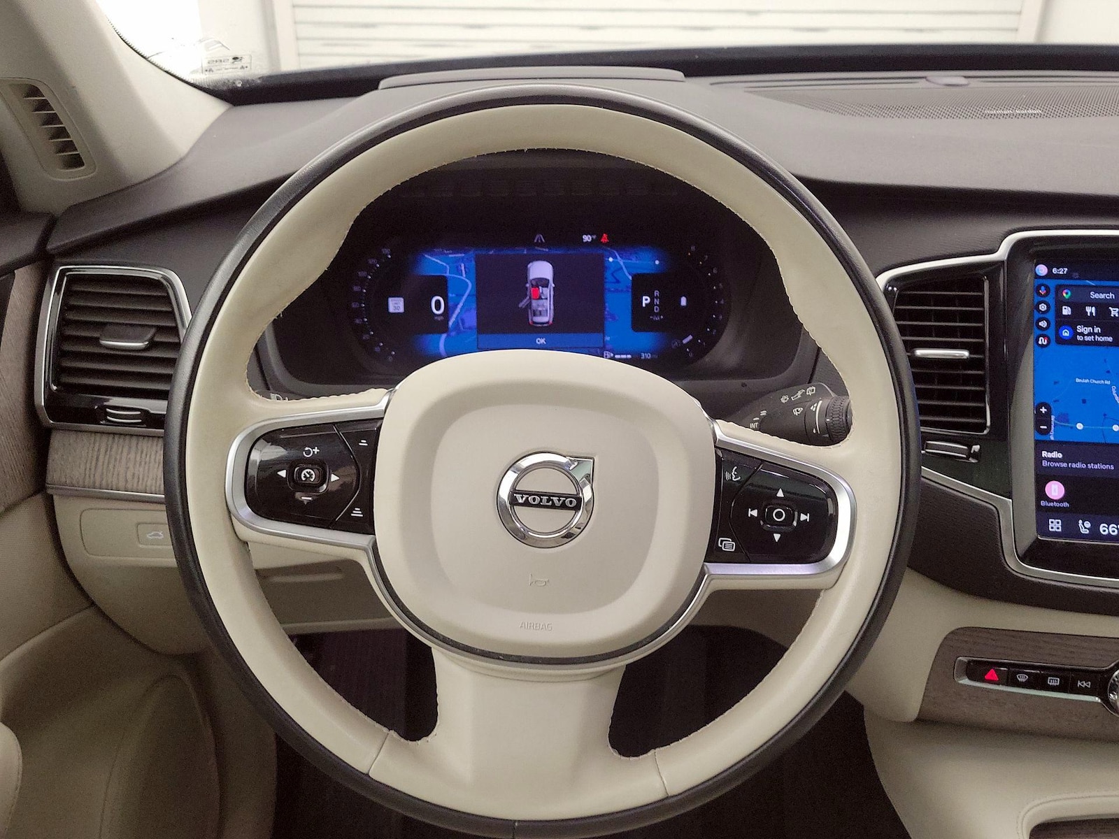 2023 Volvo XC90 Plus - Photo 11