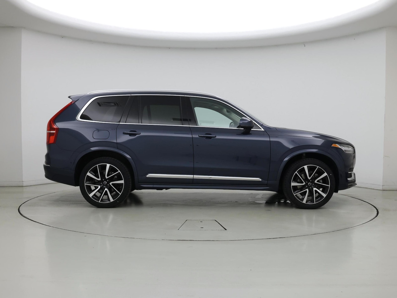 2023 Volvo XC90 Plus - Photo 8